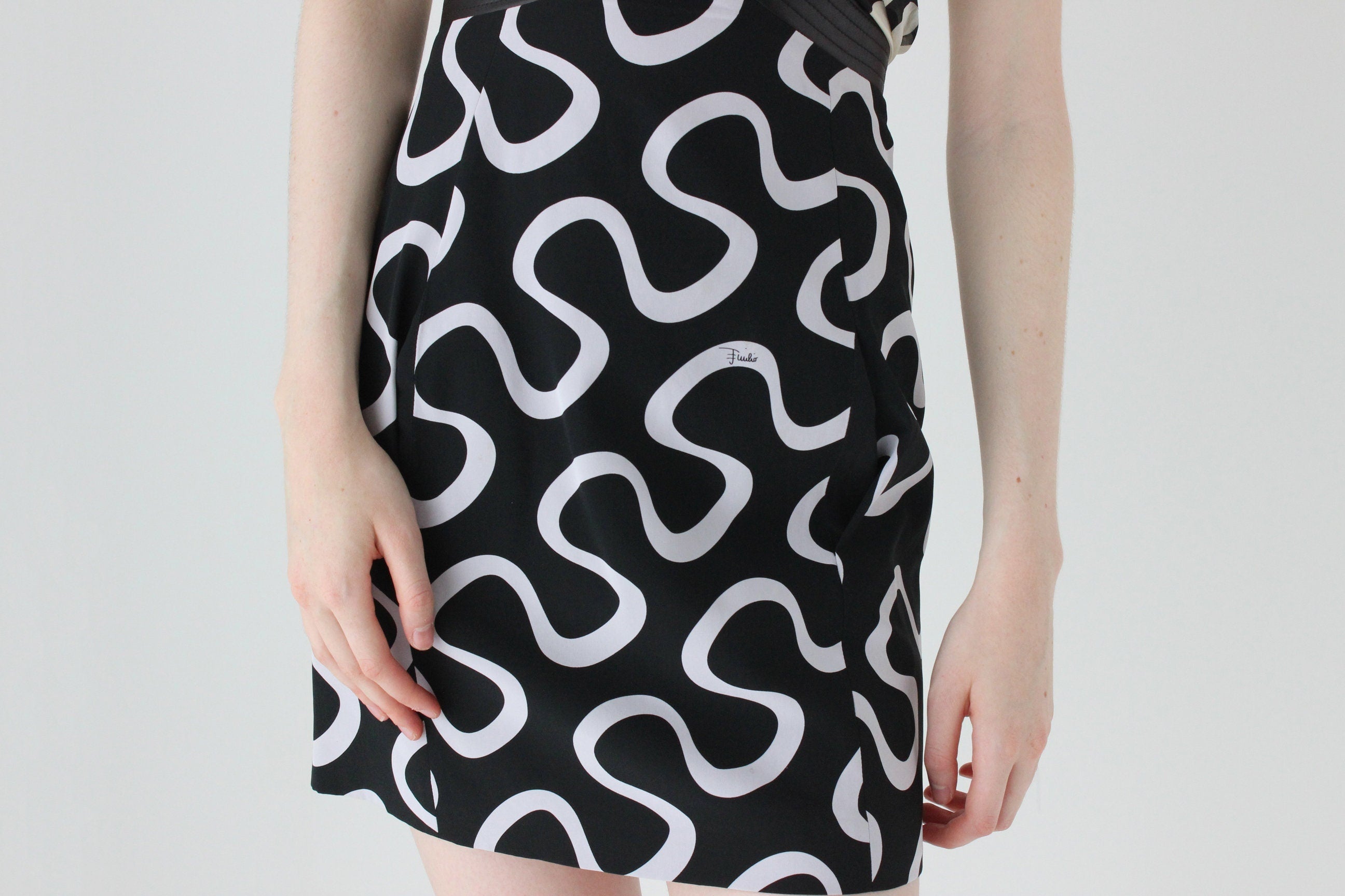 2000s Emilio Pucci Silk Printed Strapless Contrast Mini Dress