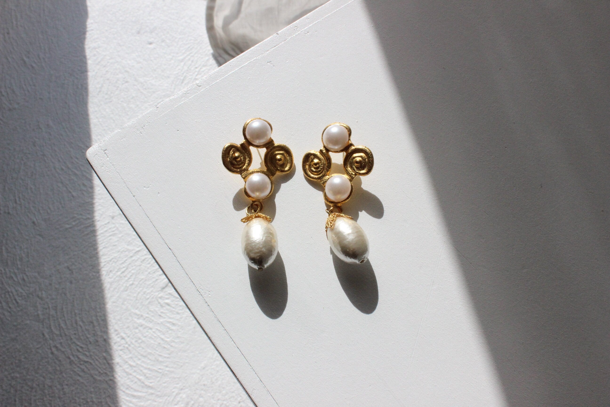 80s Baroque Gold & Pearl Rustic Cross Droplet Earrings