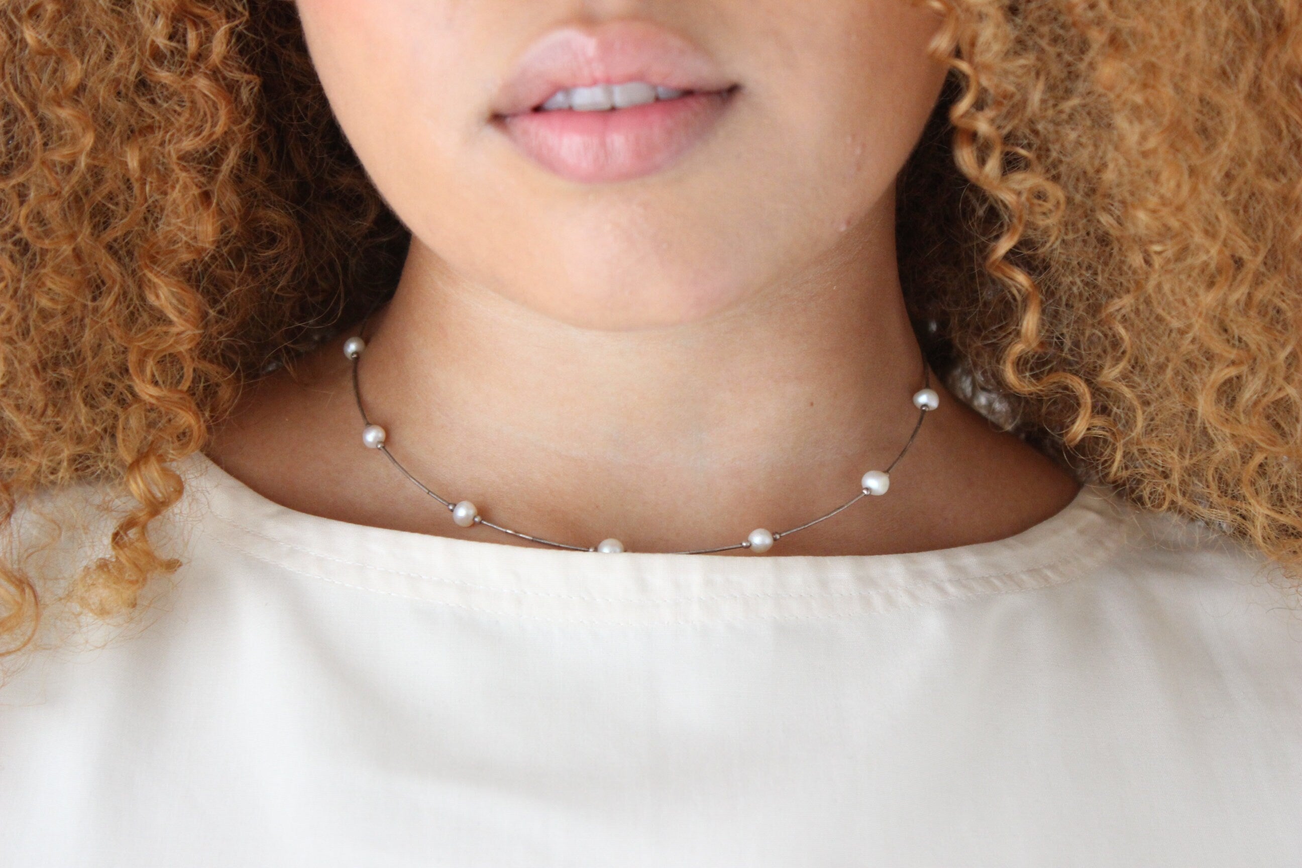 90s Floating Pearls on a Wire Bridal Choker