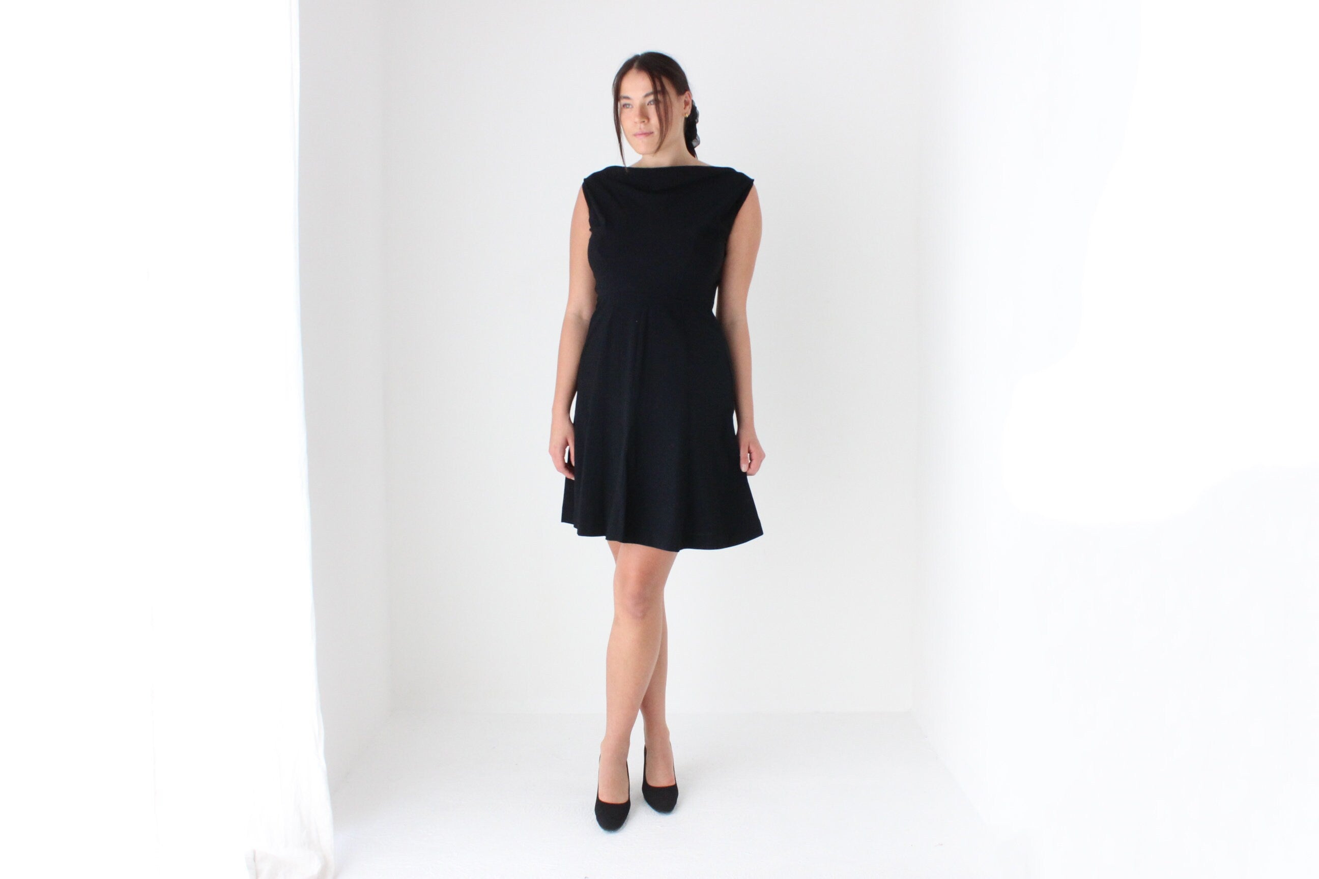 60s Black Crepe Bateau Neckline Simple & Chic LBD