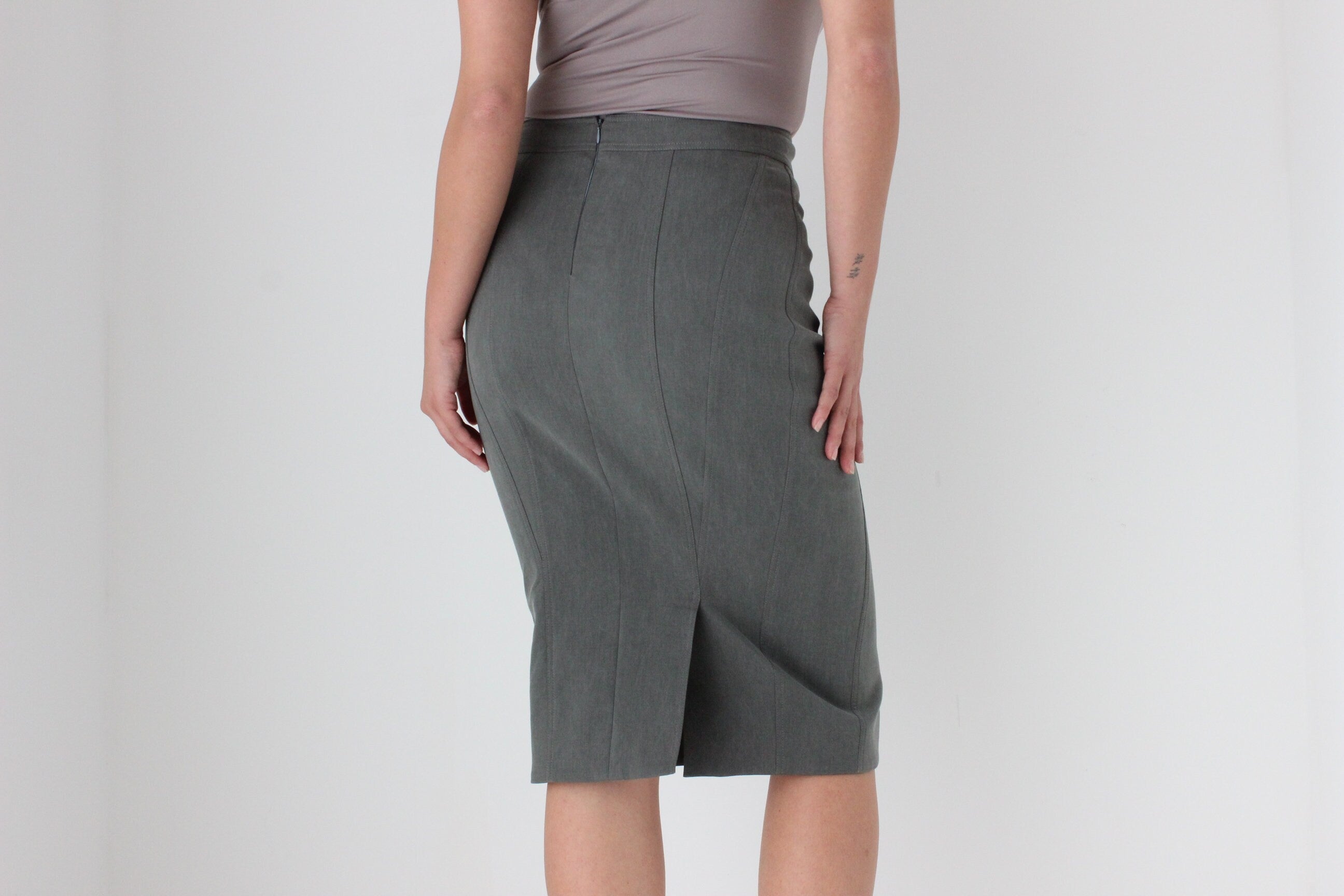 90s Donna Karan Neutral Knee Length Pencil Skirt