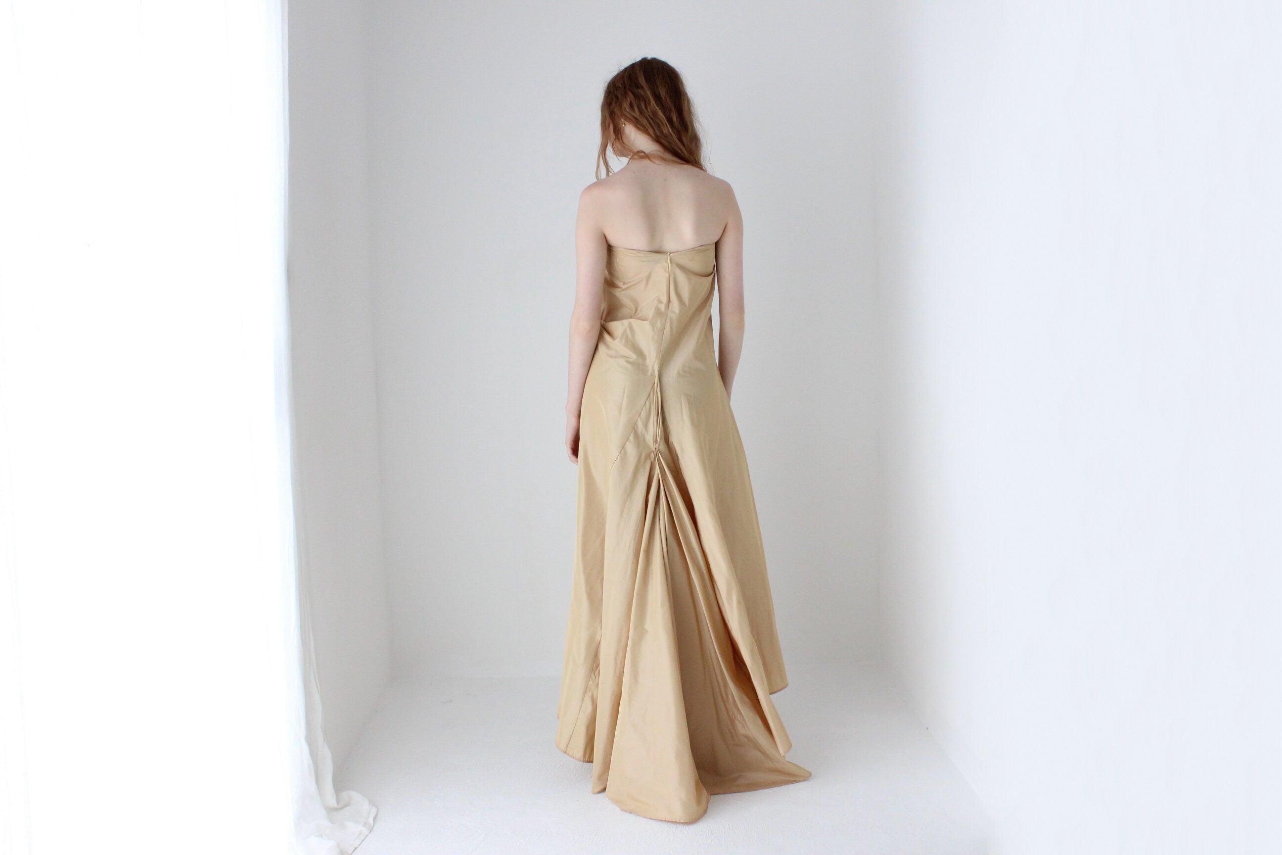 1990s Juan Carlos Pinera Silk Taffeta Voluminous Strapless Gown