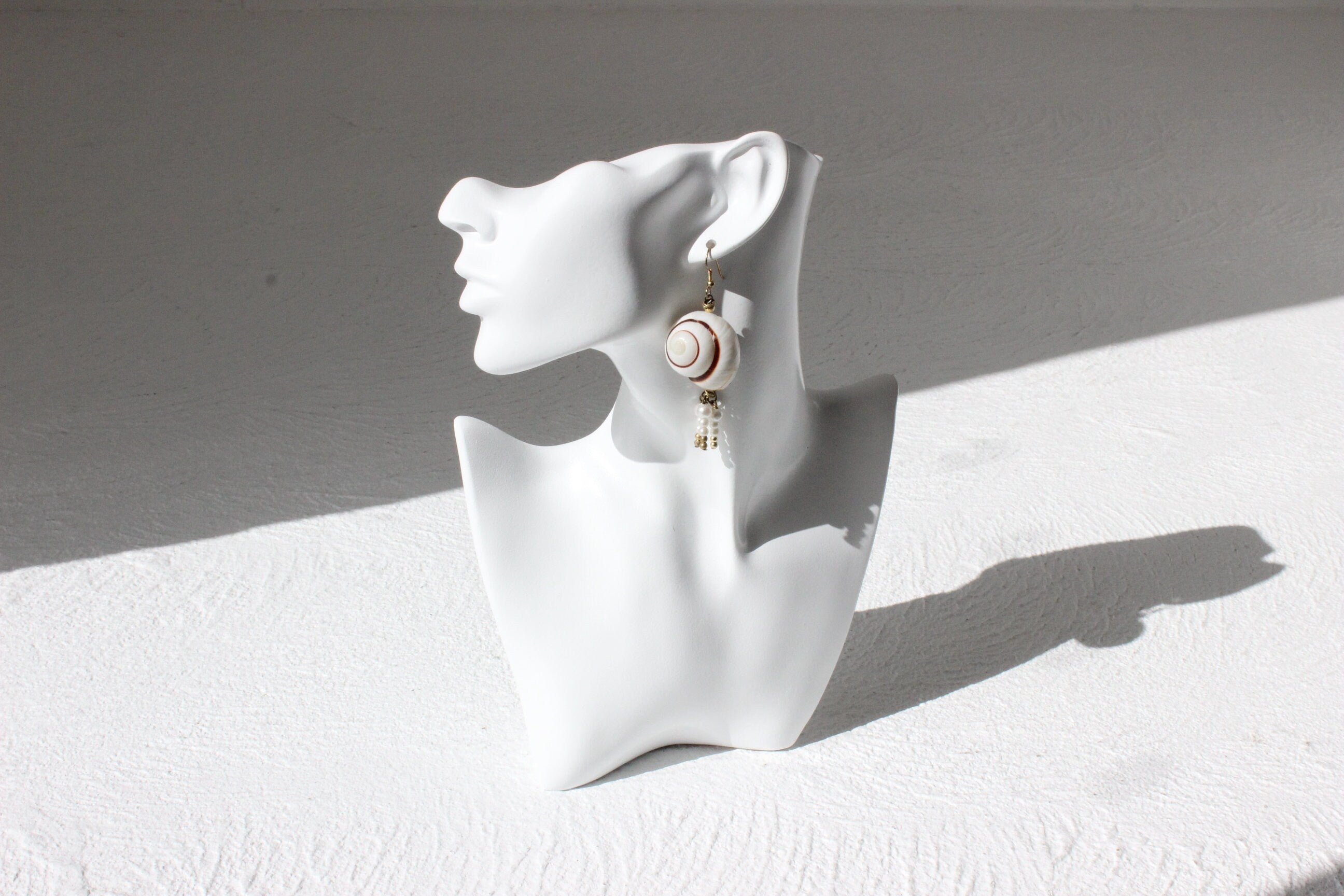 80s Seashell & Pearl Beach Wedding Abstract Dangly Earrings