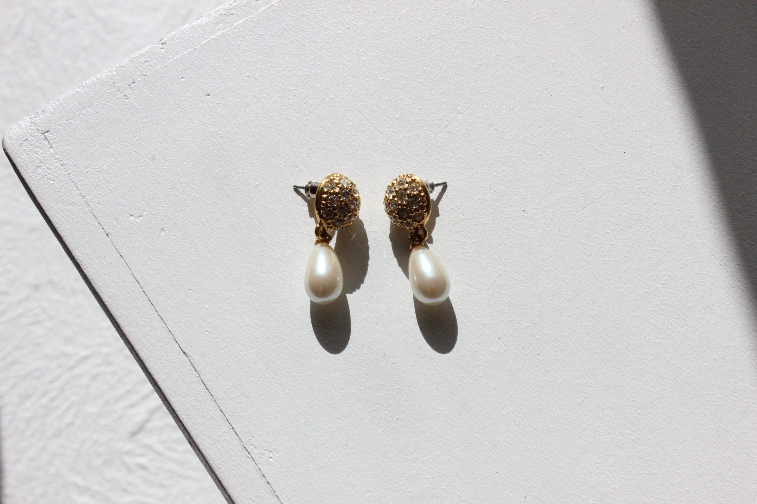 90s Cubic Zirconia & Gold Plated Pearl Teardrop Baroque Bridal Earrings