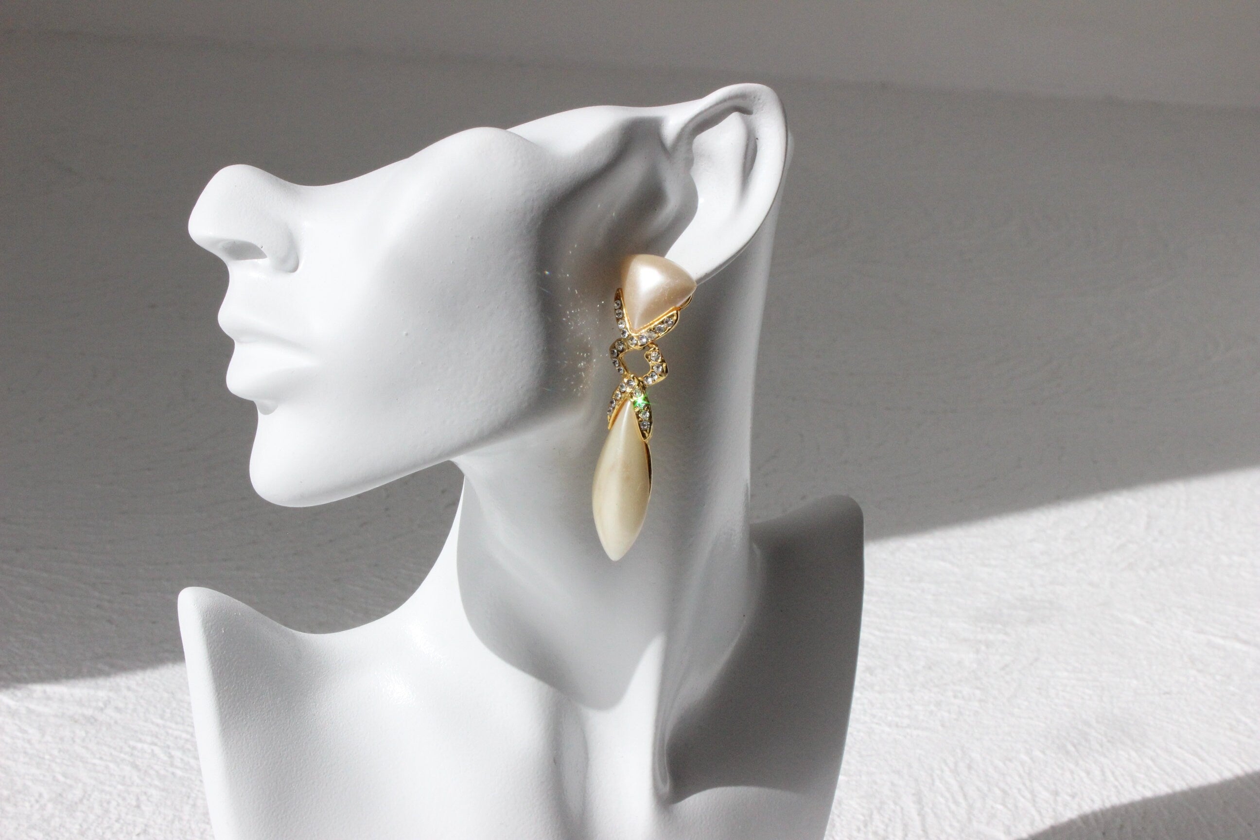 80s Baroque Gold & Pearl Oversized Droplet Pierced Earrings