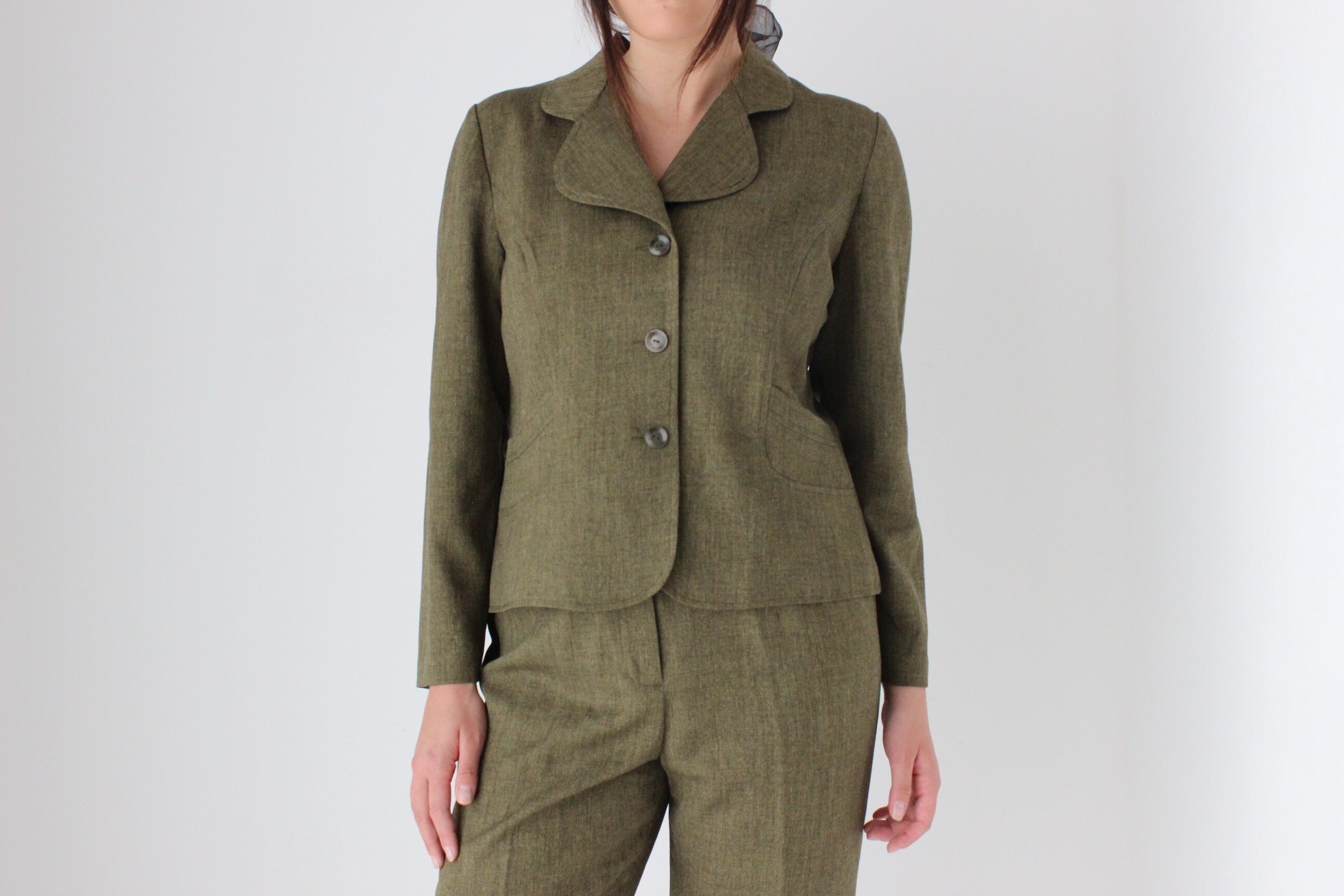 Elegant 90s Olive Two Piece Matching Pant Suit Set