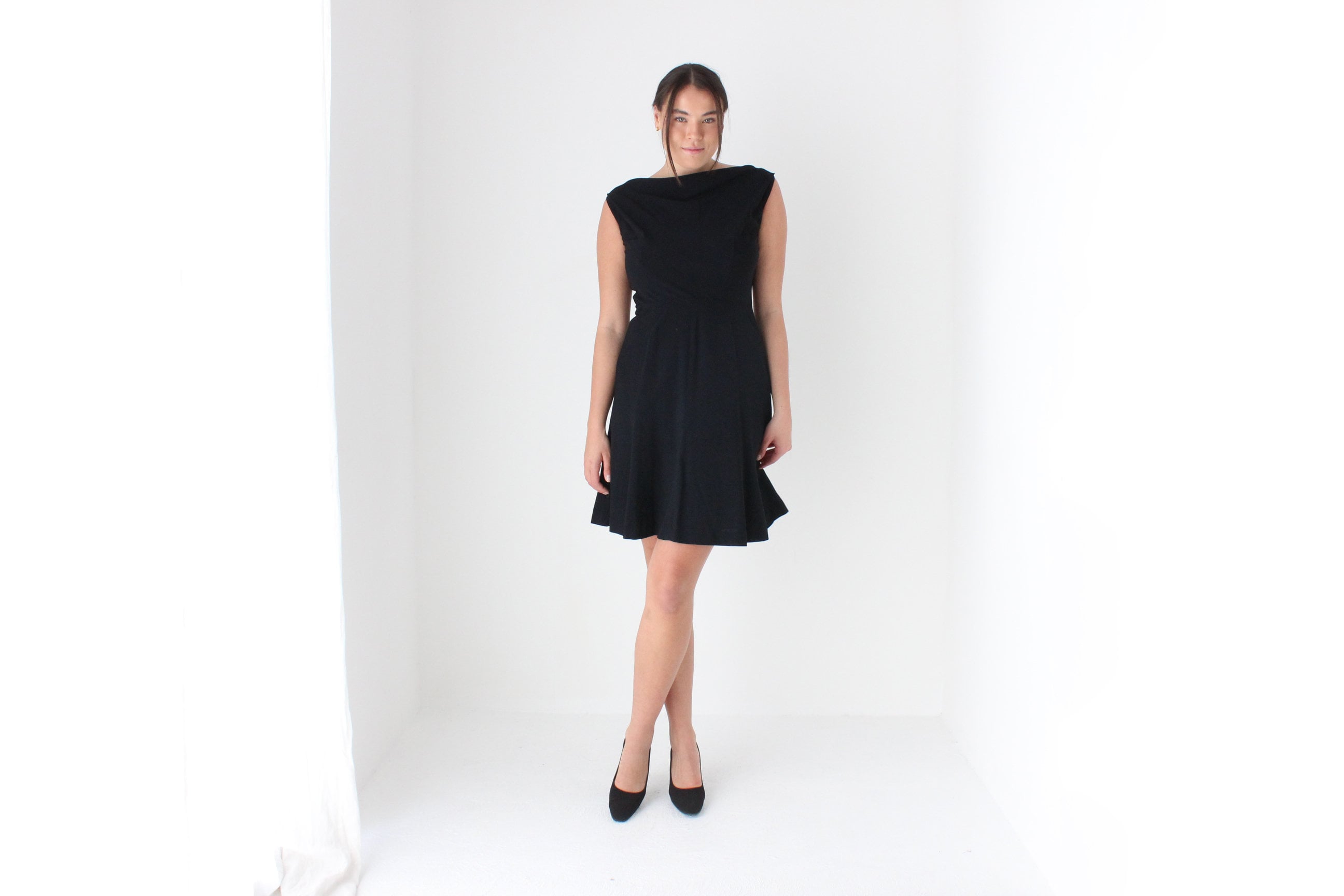 60s Black Crepe Bateau Neckline Simple & Chic LBD