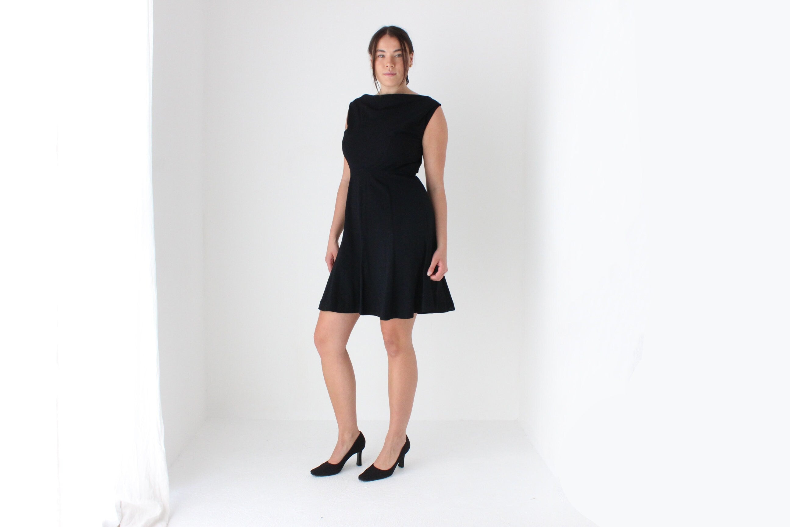 60s Black Crepe Bateau Neckline Simple & Chic LBD