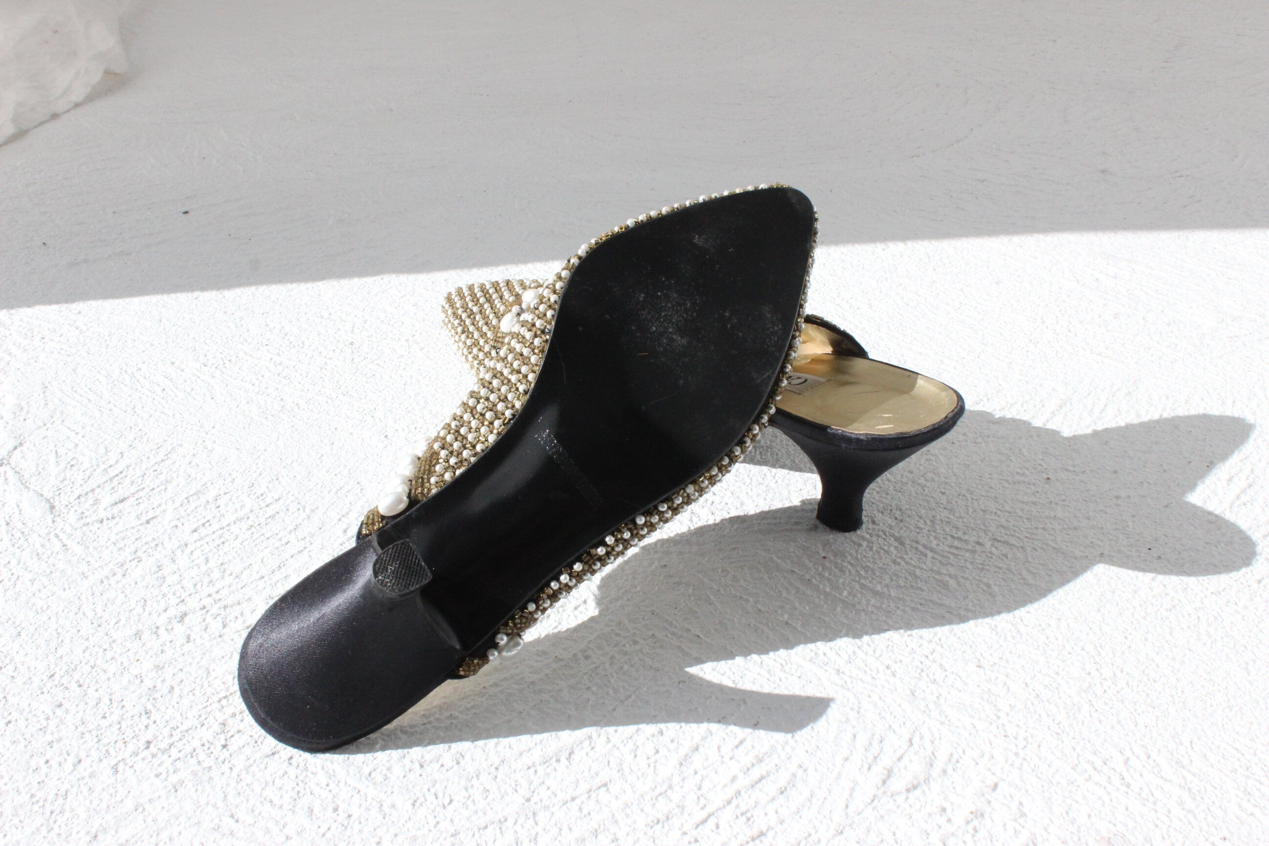 80s Pearl & Gold Bead Mules ~ Euro 40