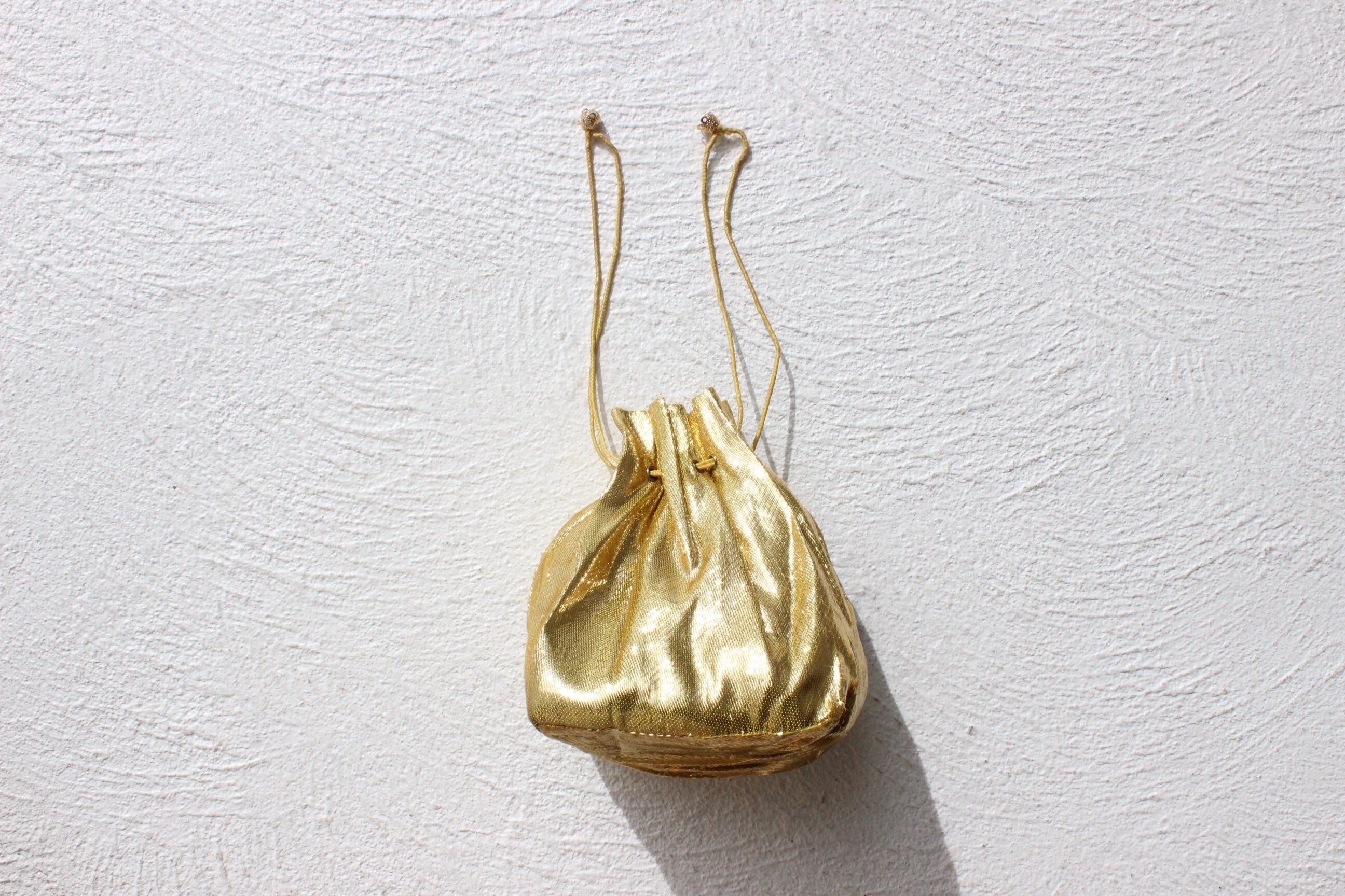 80s Gold Lamé Drawstring Wristlet Bag