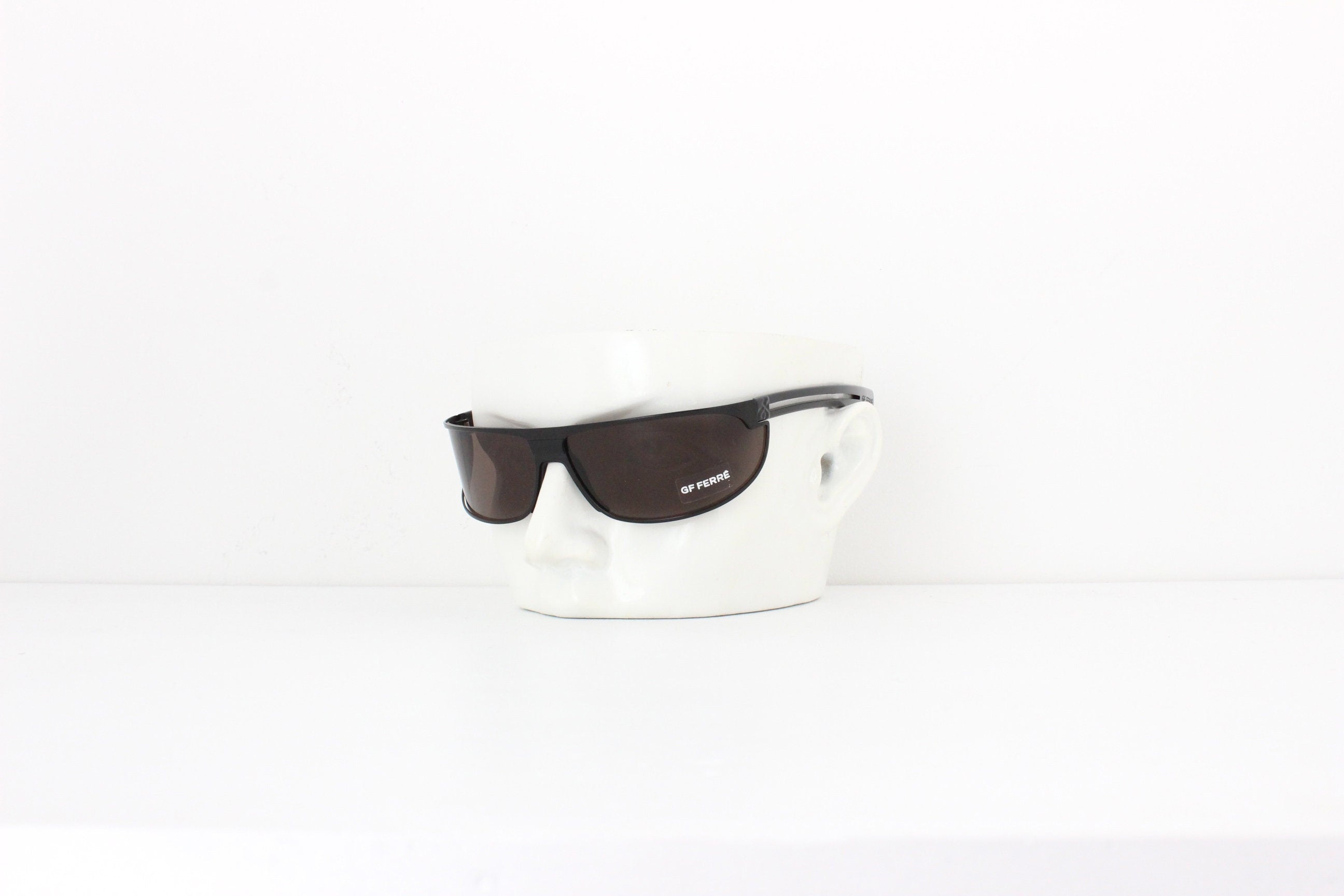 Y2K GIANFRANCO FERRE Minimal Black Wraparound Shield Sunglasses