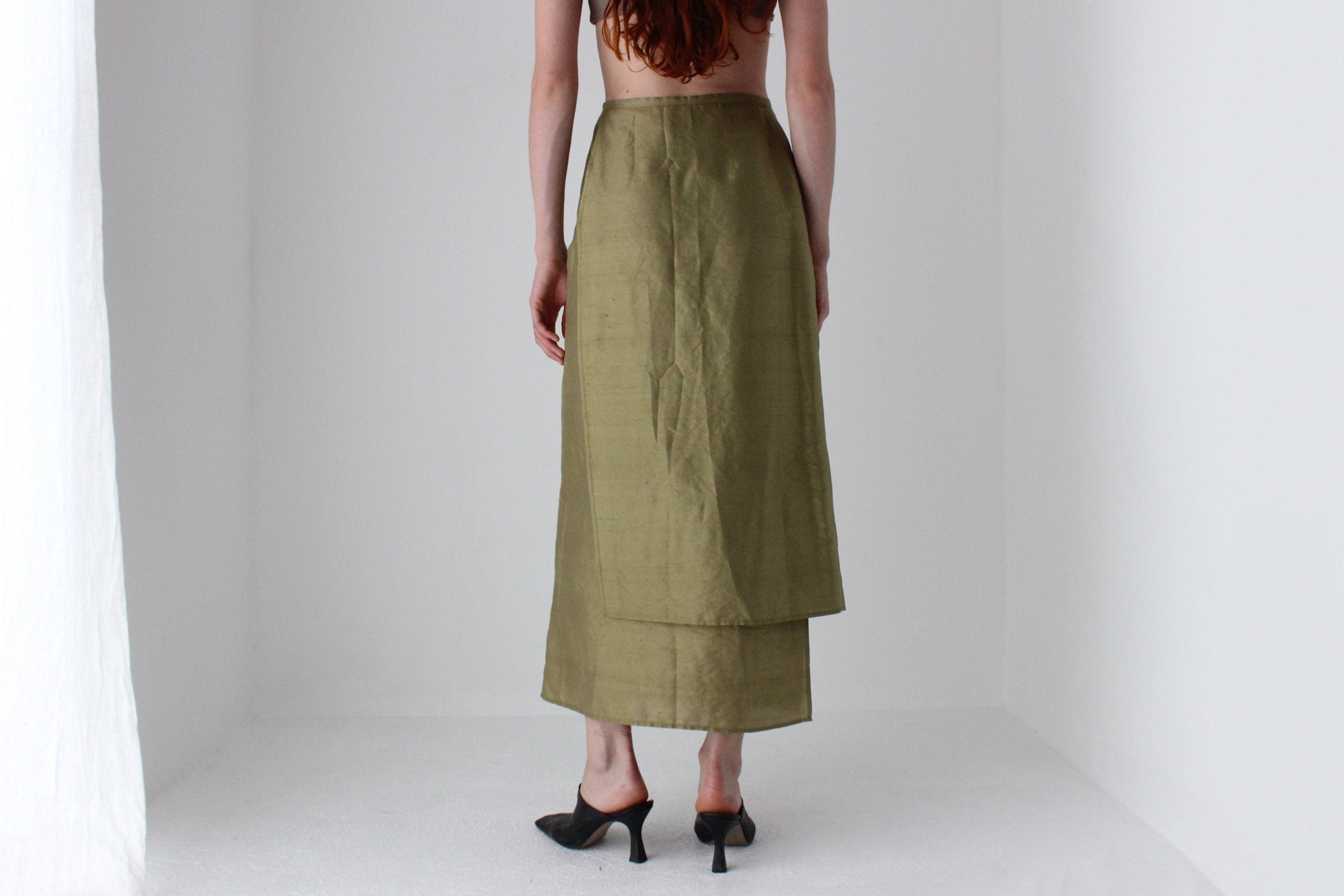 90s Neutral Olive Raw Silk Layered Column Skirt