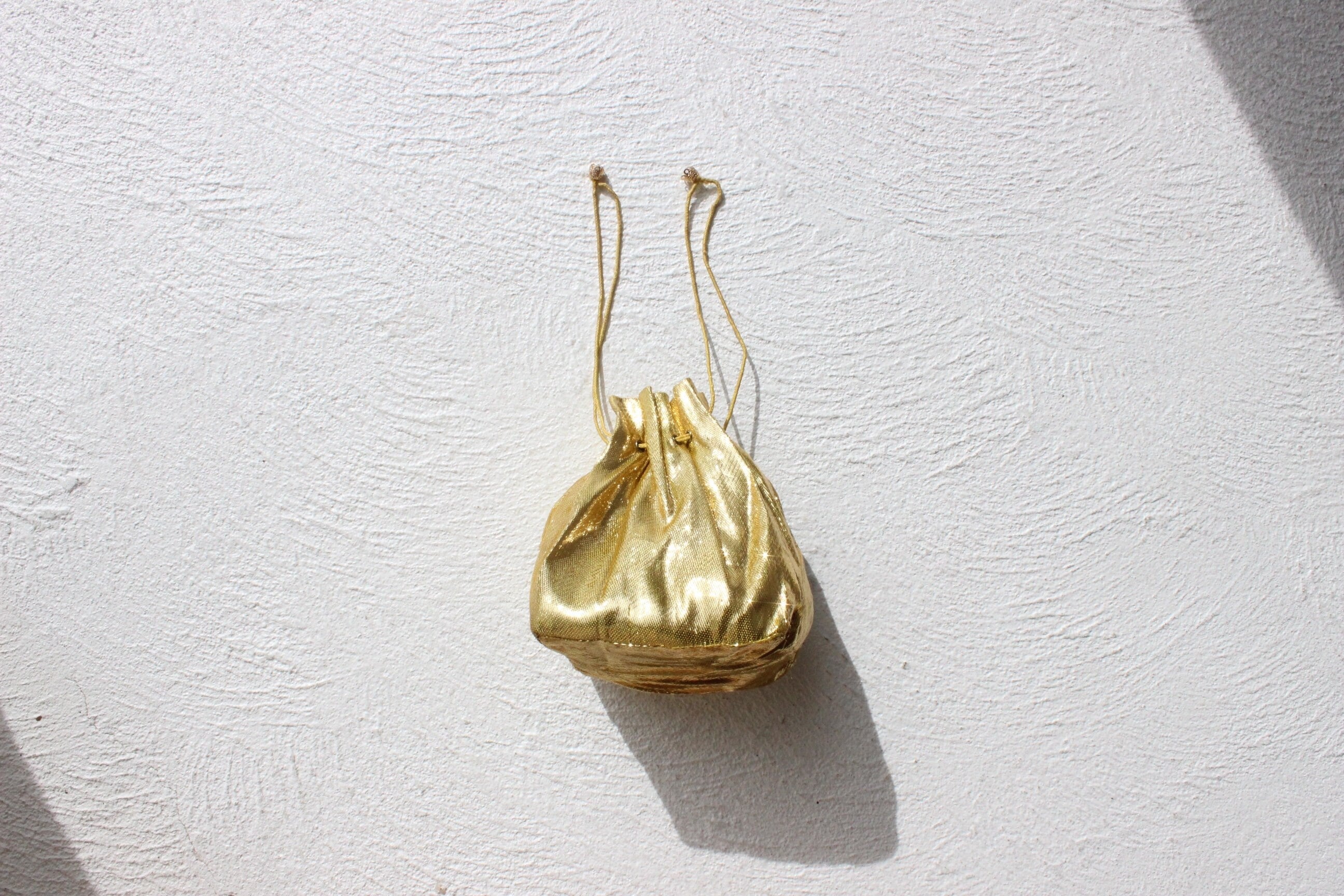 80s Gold Lamé Drawstring Wristlet Bag