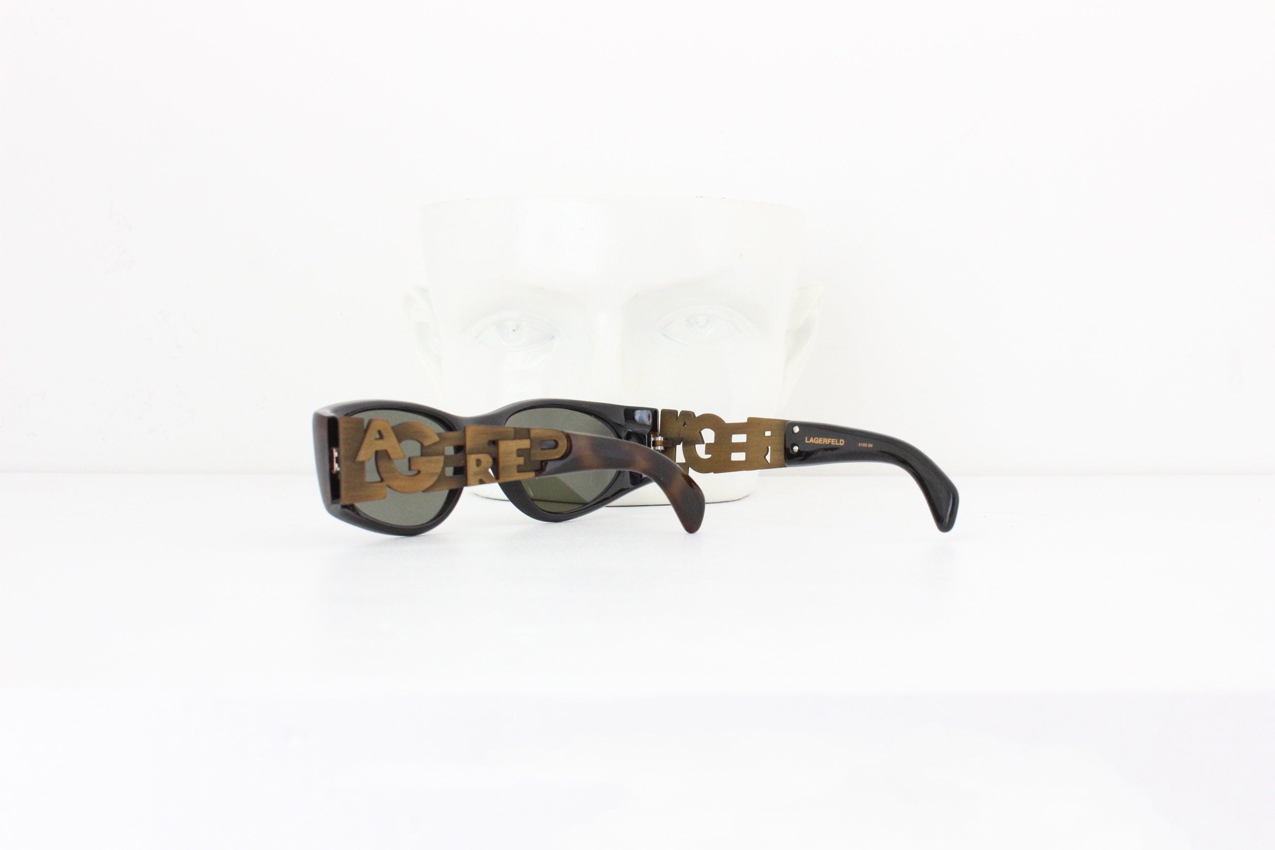 80s KARL LAGERFELD Tortoiseshell Cat Eye Sunglasses w/ Brass L-A-G-E-R-F-E-L-D Arms