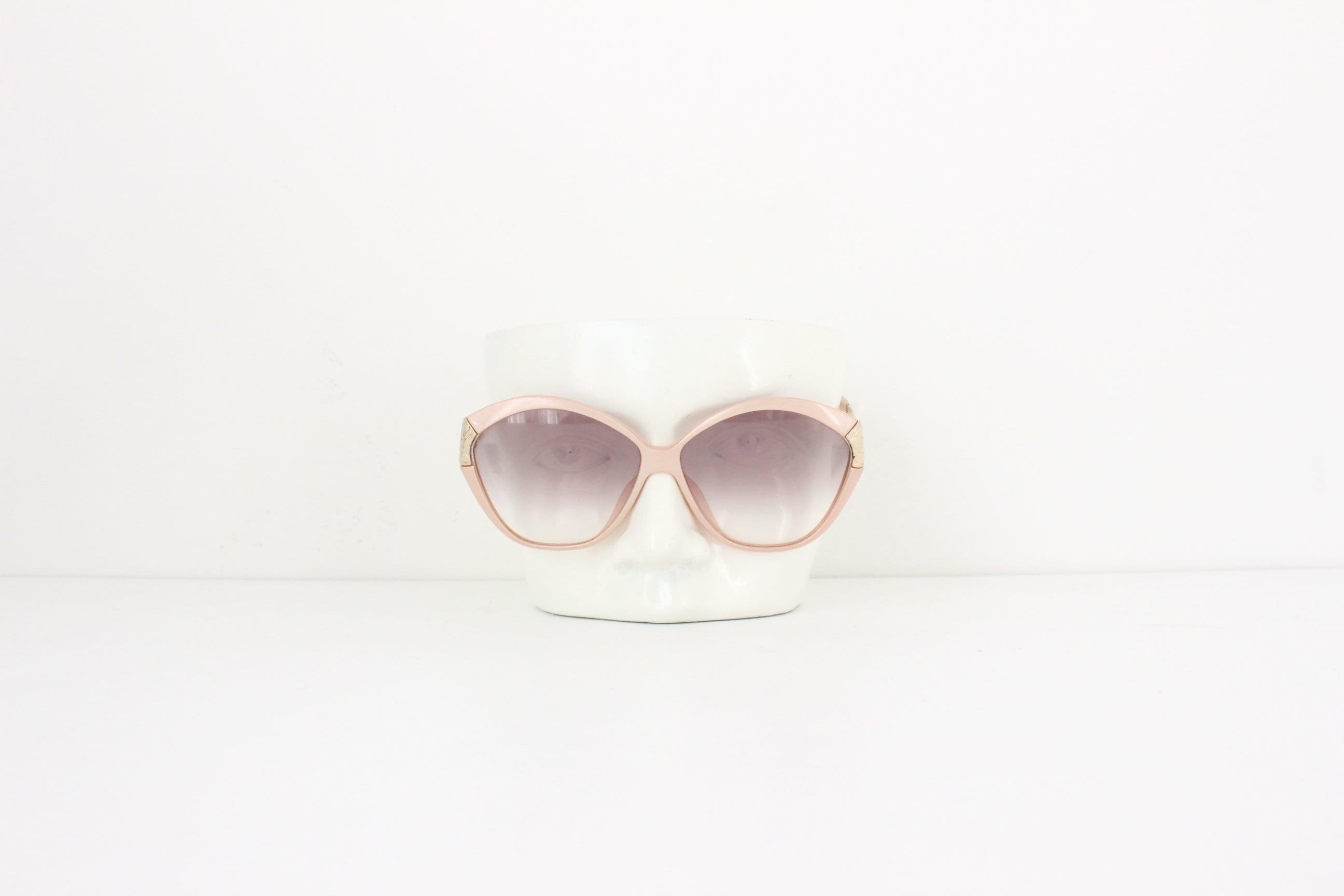 80s CHRISTIAN DIOR Pearlescent Pink Oversized Sunglasses