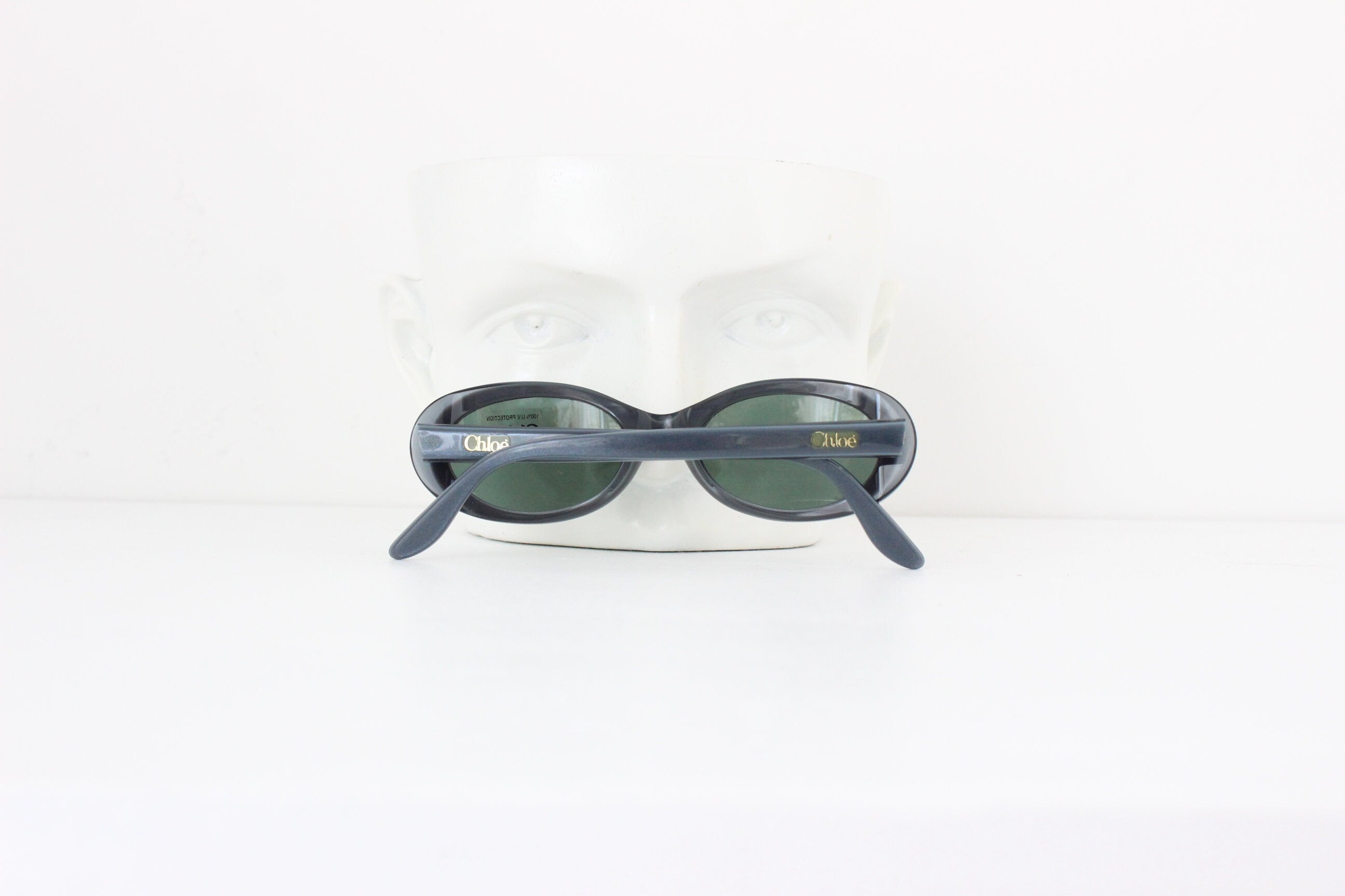 90s Vintage CHLOE Classic Oval Eye Sunglasses