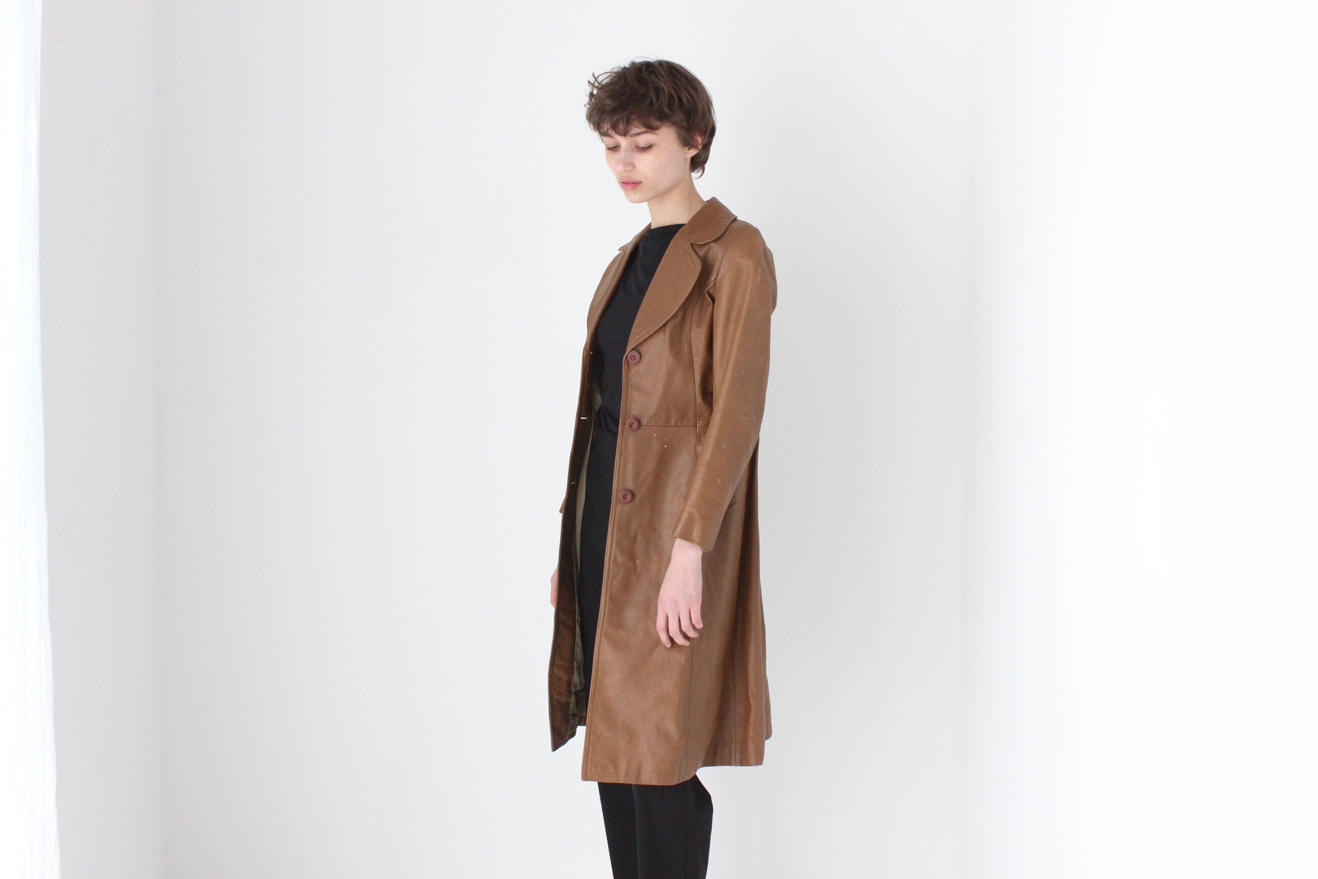 True 70s Caramel Brown Leather Button Up Coat