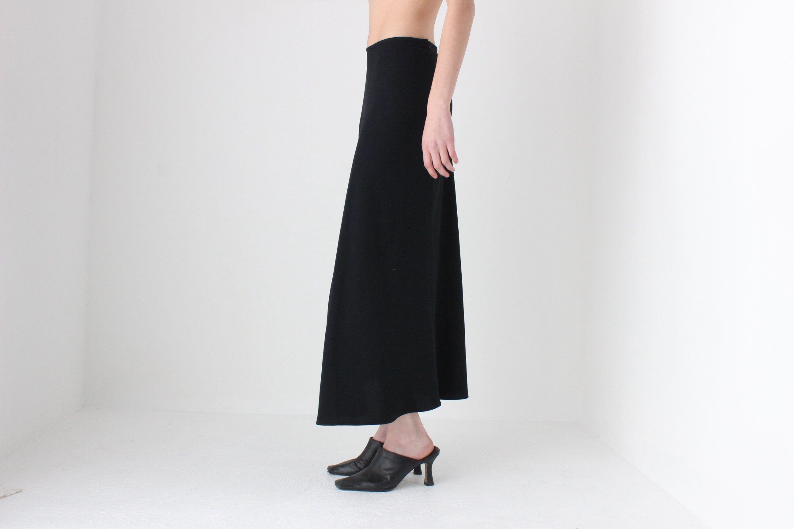 Perfect 90s Minimal Black Crepe Skirt