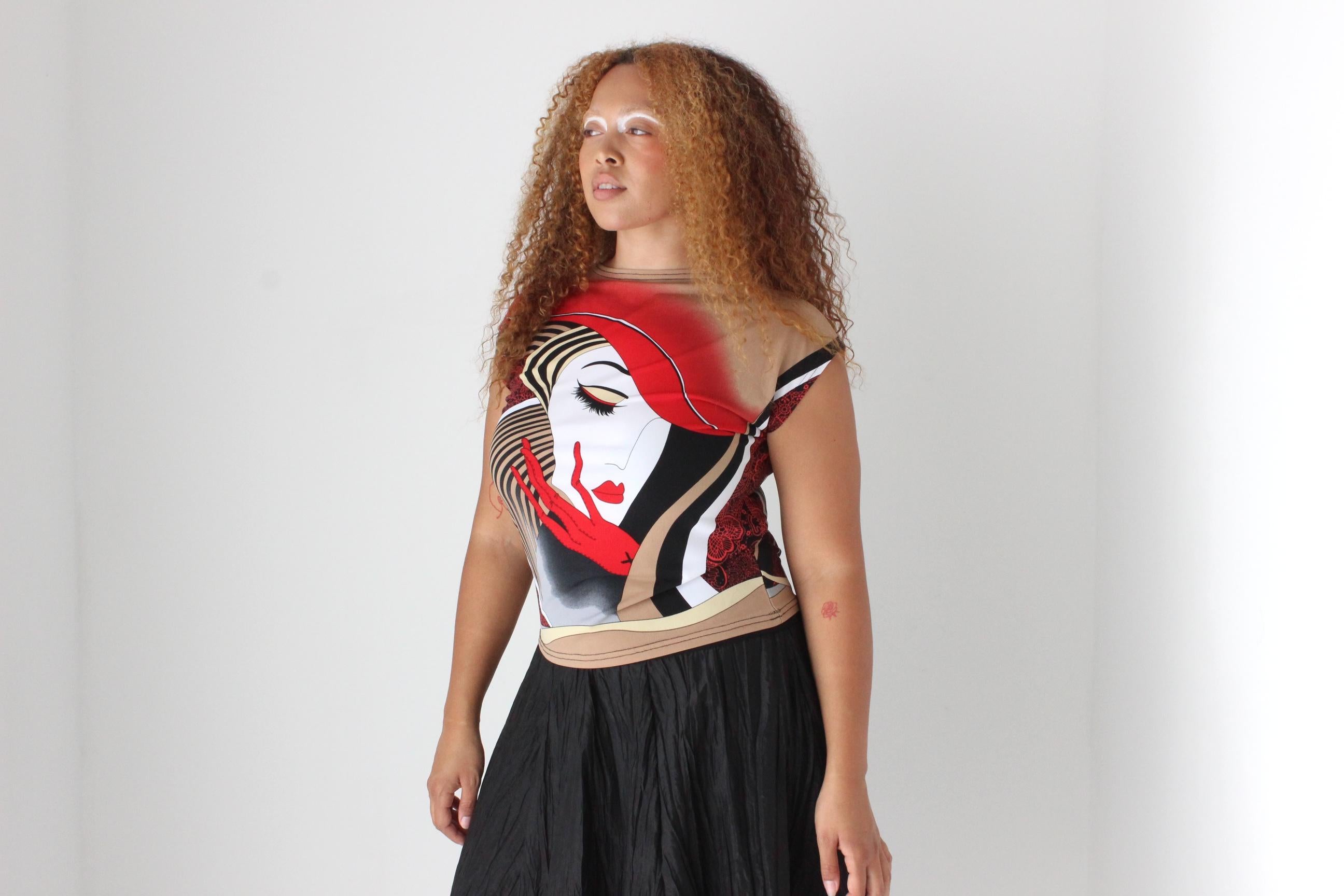 Y2K Face / Wearable Pop Art Top