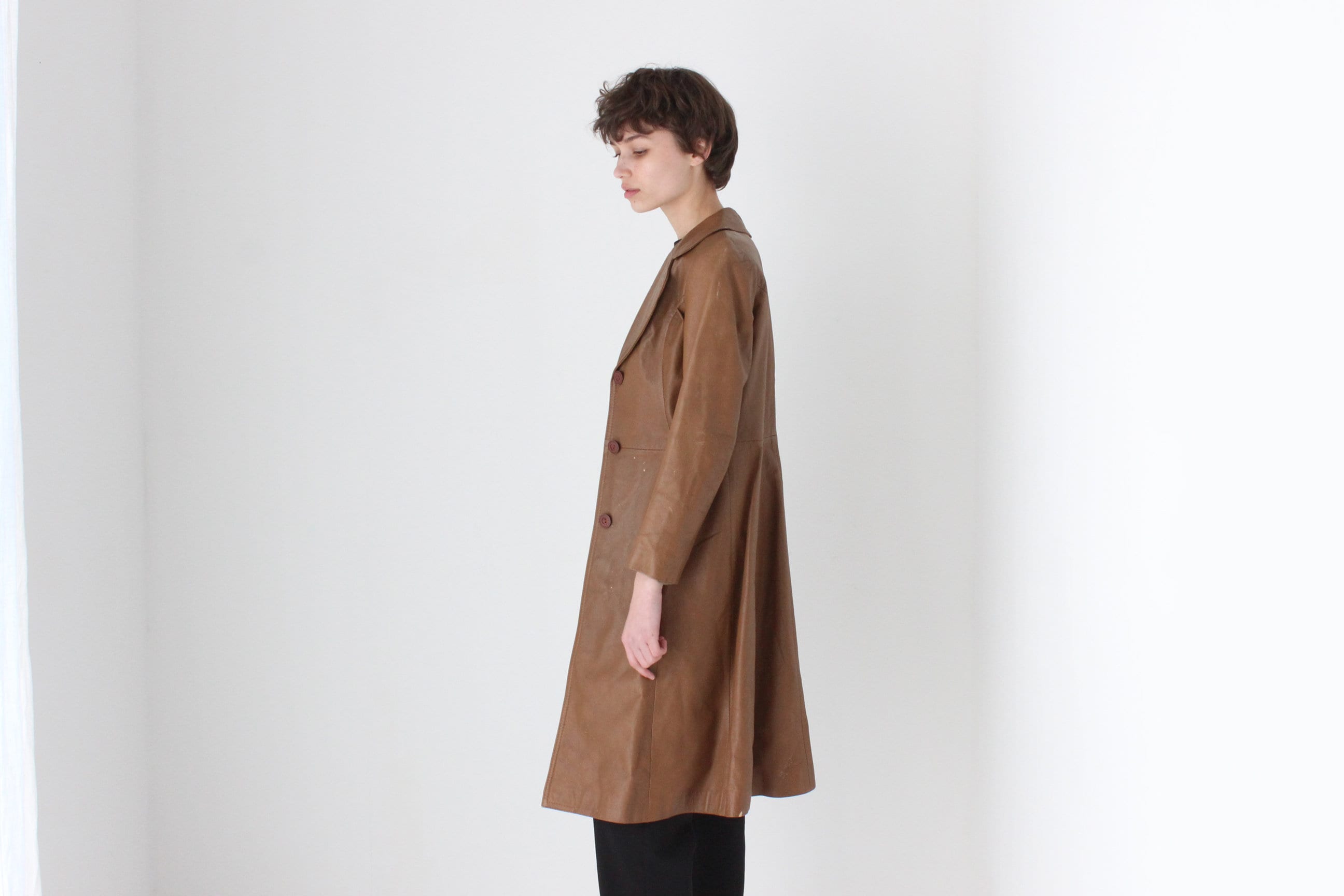 True 70s Caramel Brown Leather Button Up Coat