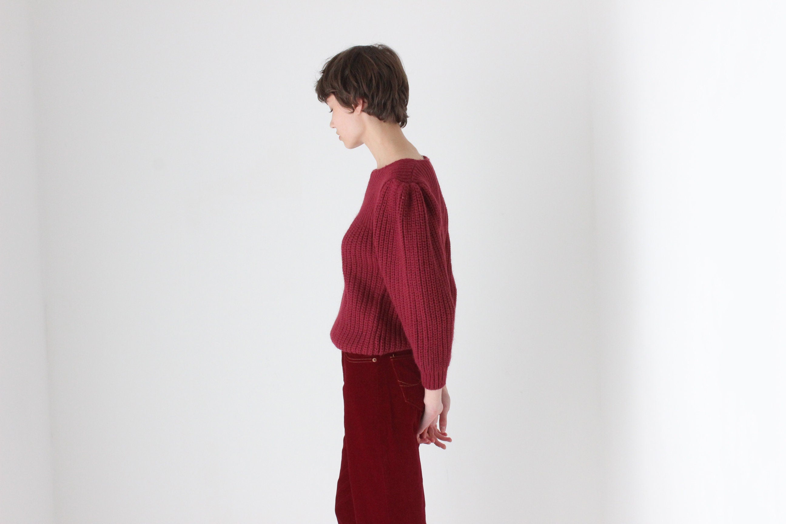 Soft 80s Puff Shoulder Sweater in Burgundy