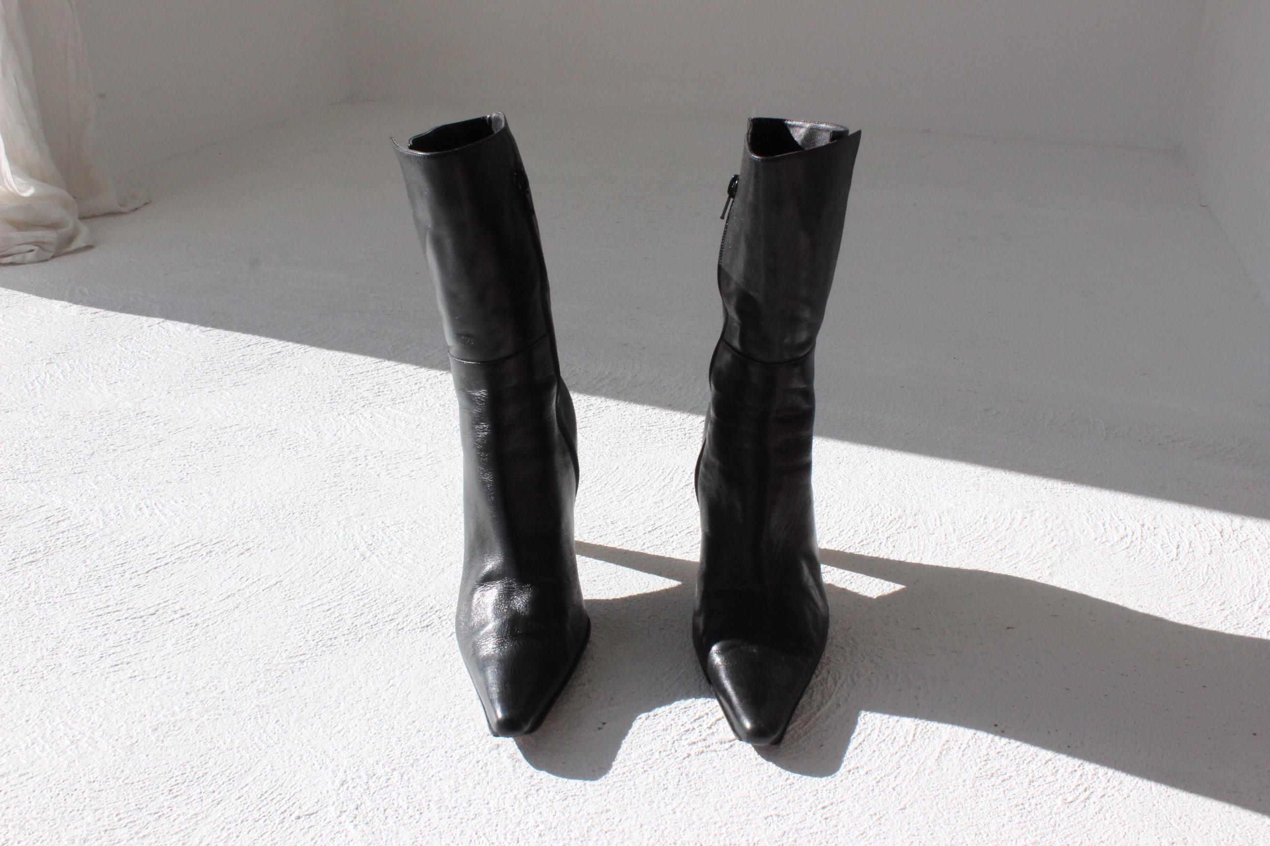 Y2K Leather Pointed Toe Boots by 'Urban Soul' ~ Euro 39