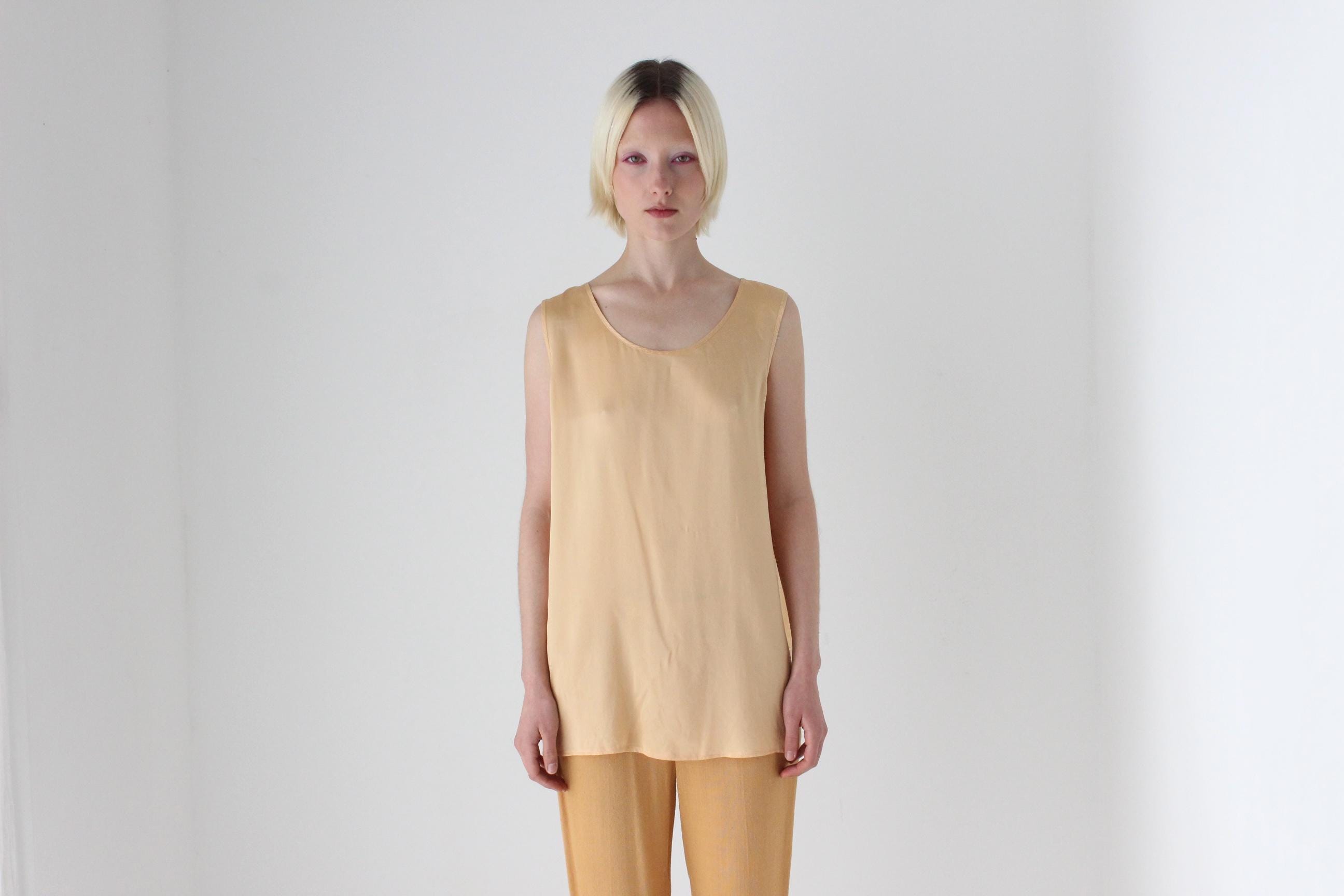 80s Featherweight Peach Silk Top