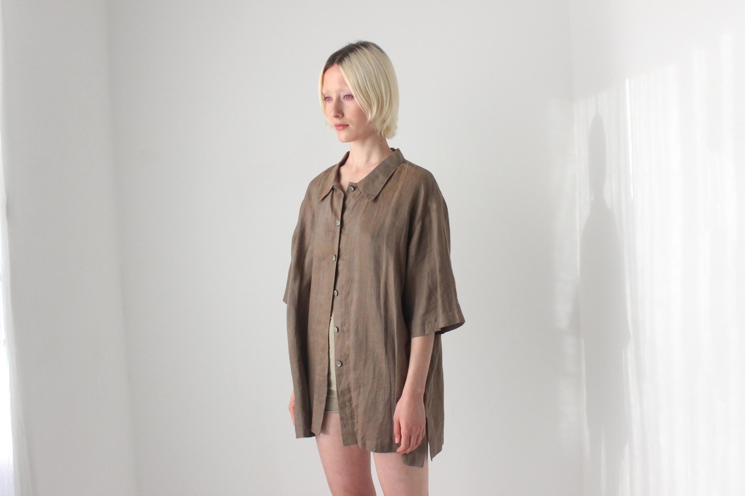 90s Italian Linen Boxy Short Sleeve Button Up Shirt