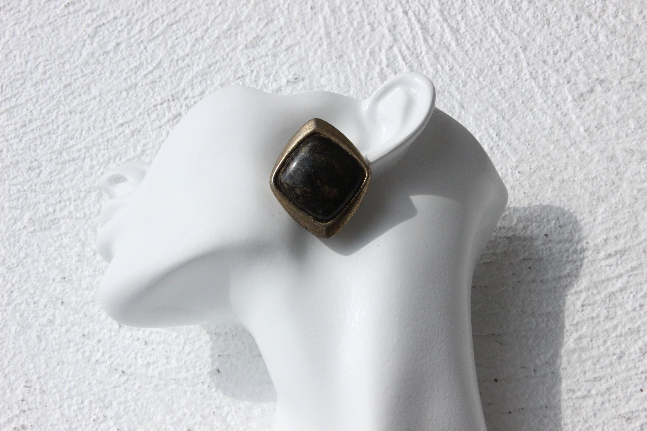 80s Chunky Matte Gold Clip On Earrings