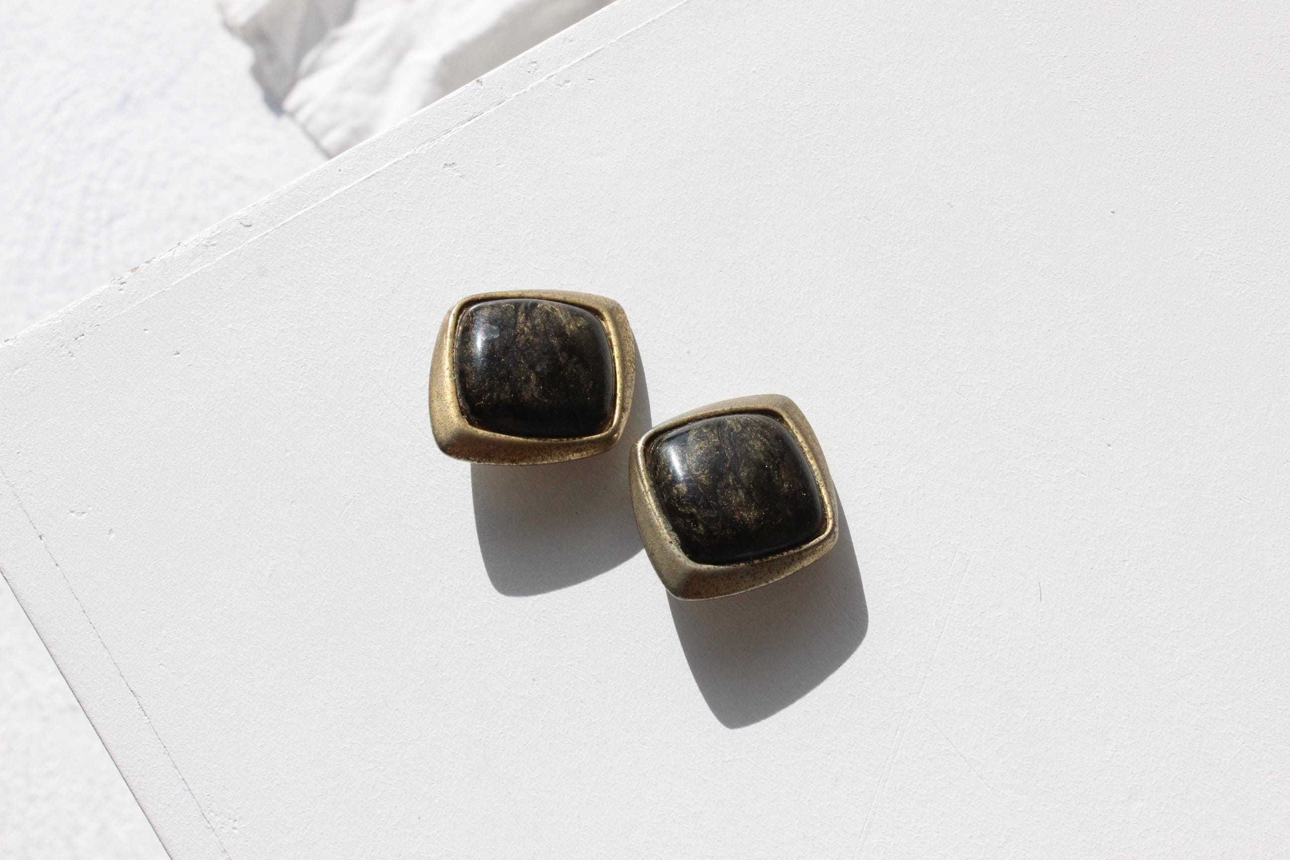 80s Chunky Matte Gold Clip On Earrings