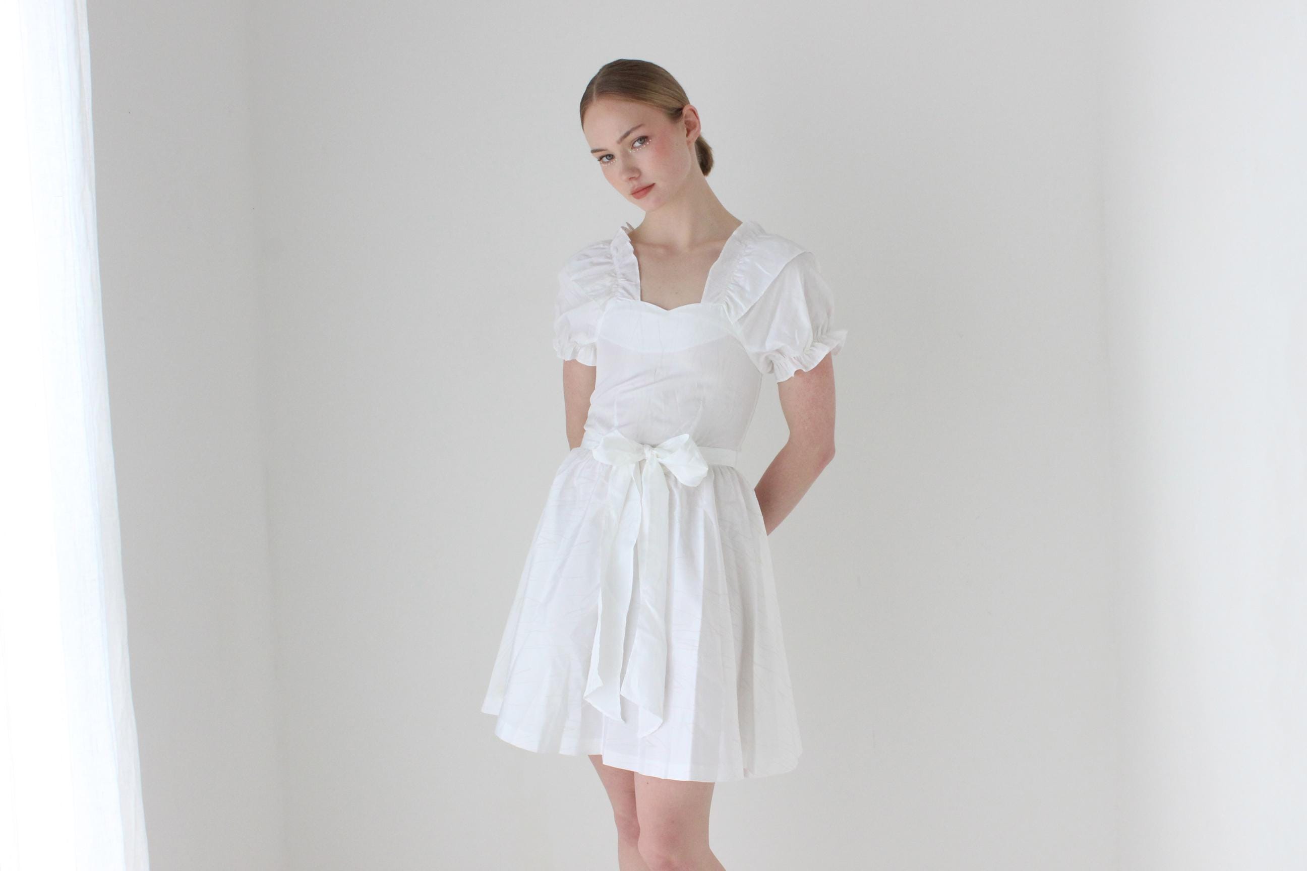 1980s Ivory Taffeta Puff & Ruffle Bridal Mini