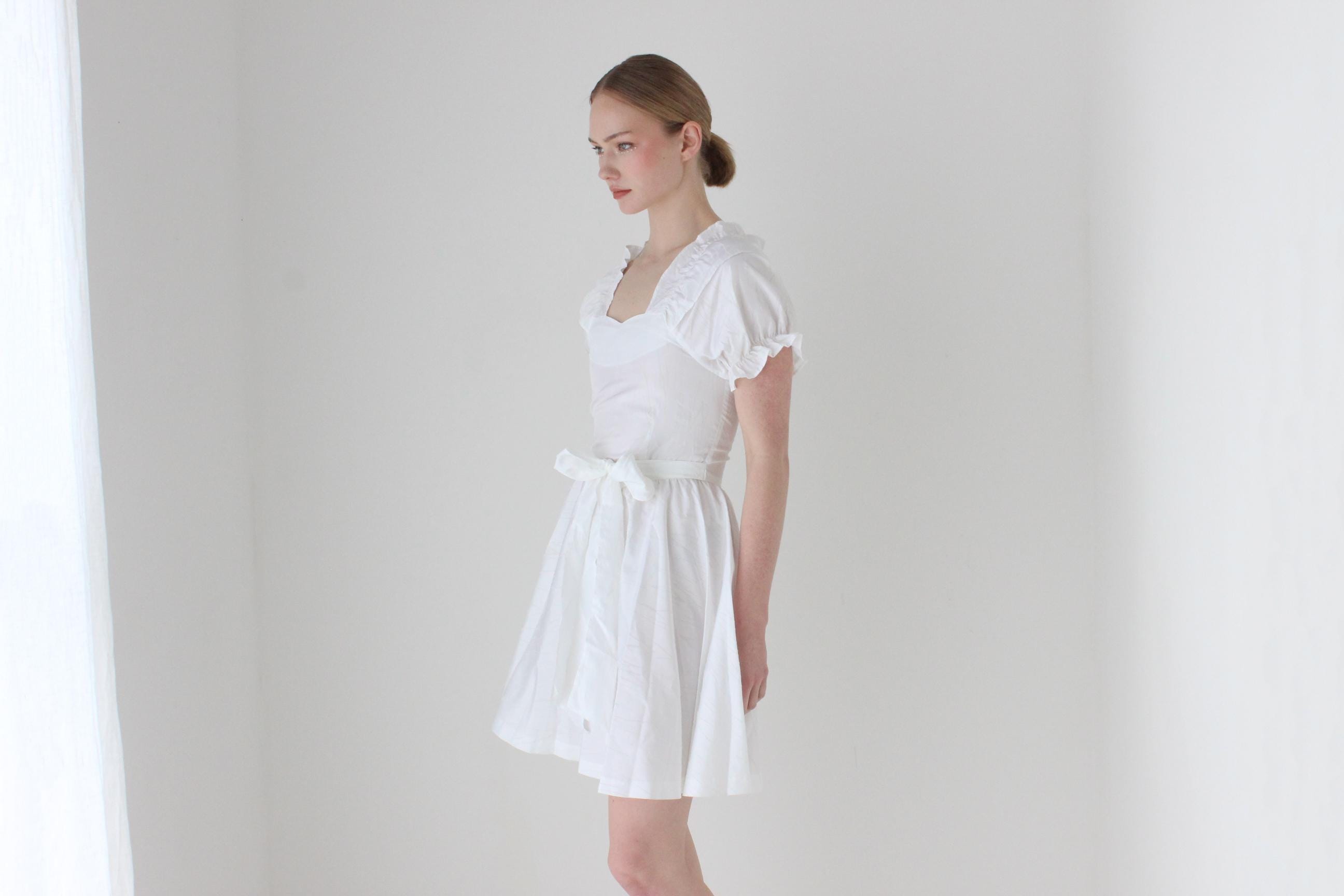 1980s Ivory Taffeta Puff & Ruffle Bridal Mini