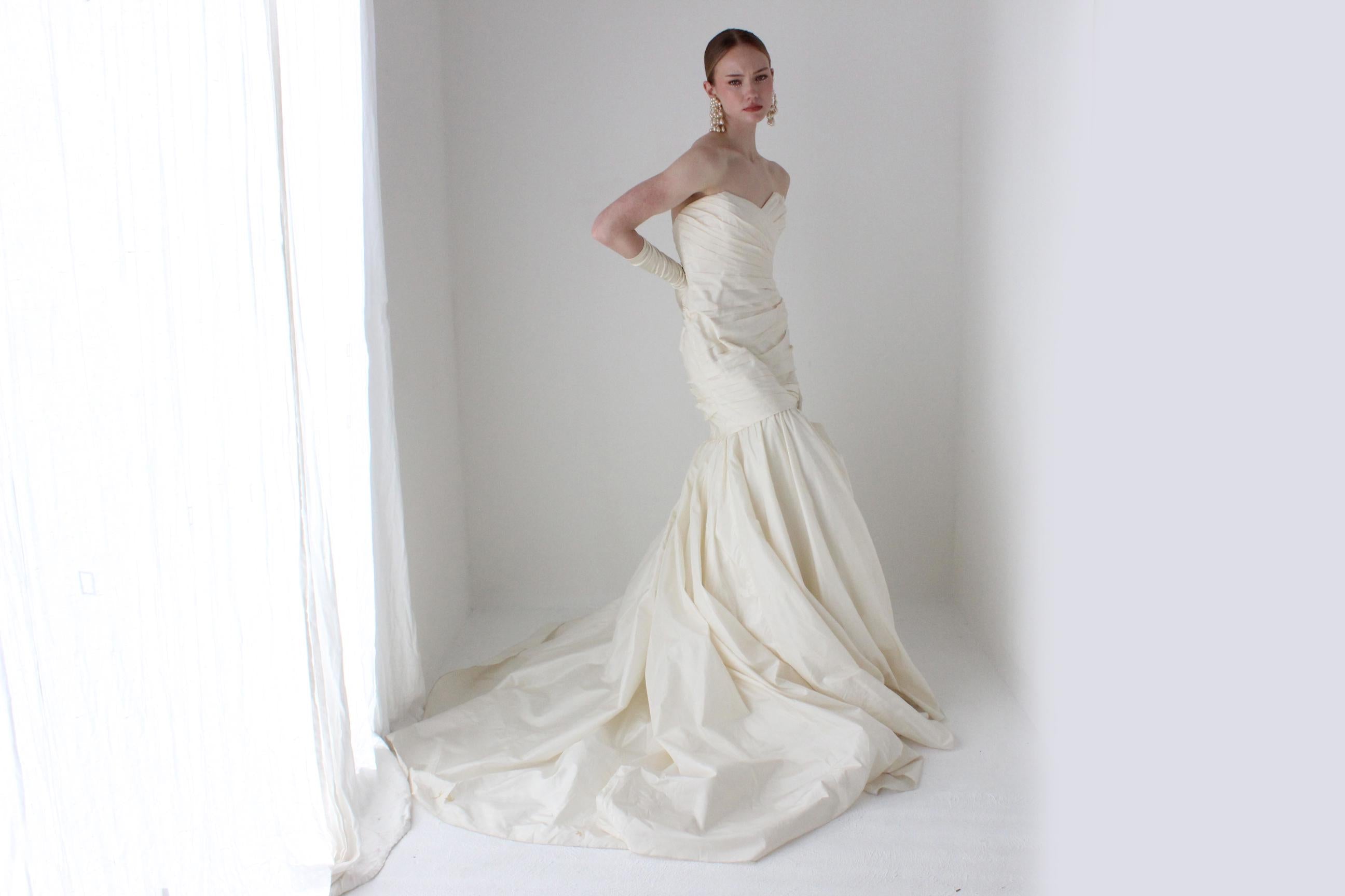 2000s Liancarlo Bridal Couture Silk Taffeta Voluminous Drop Waist Wedding Gown