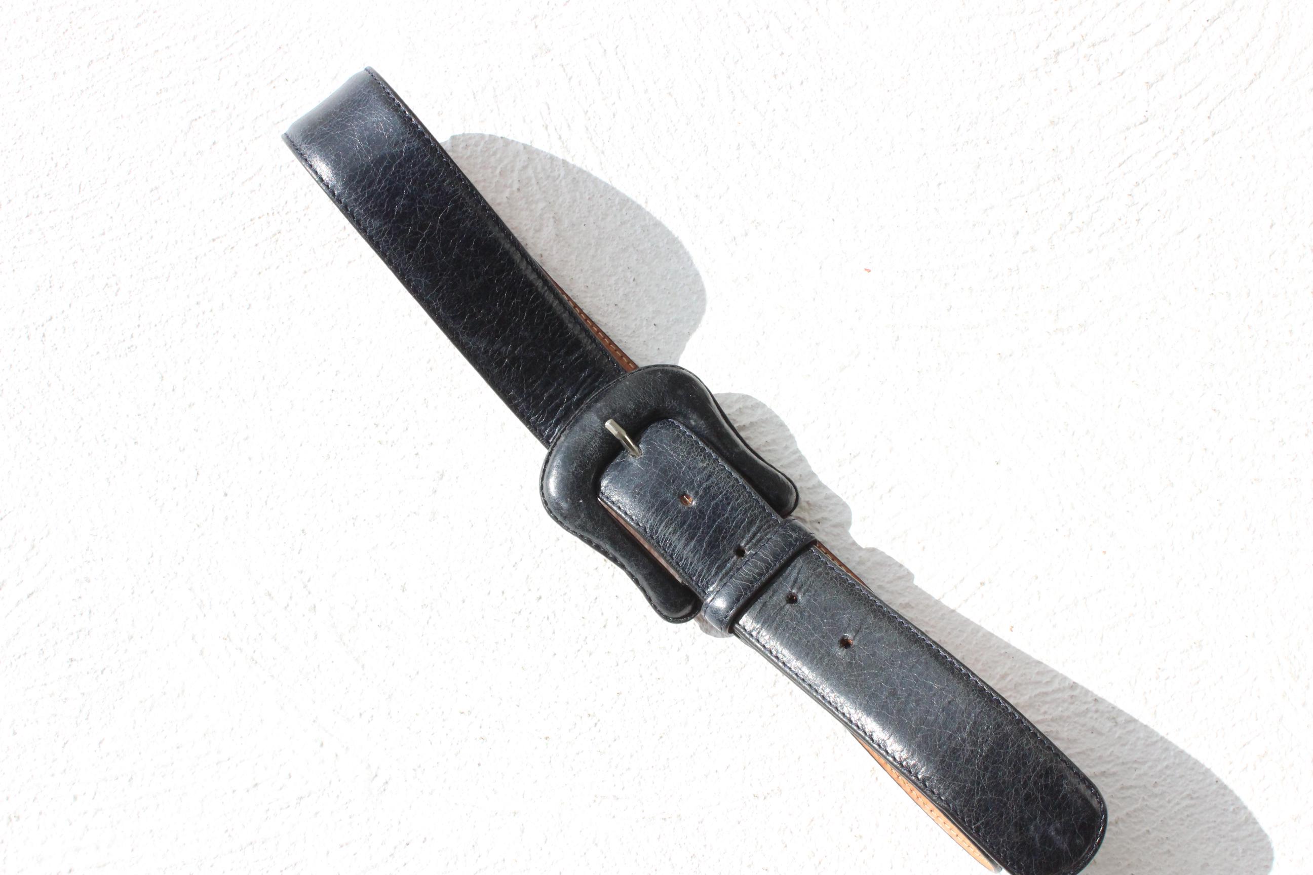 80s Italian Navy Leather Belt w/ Tonal Leather Buckle