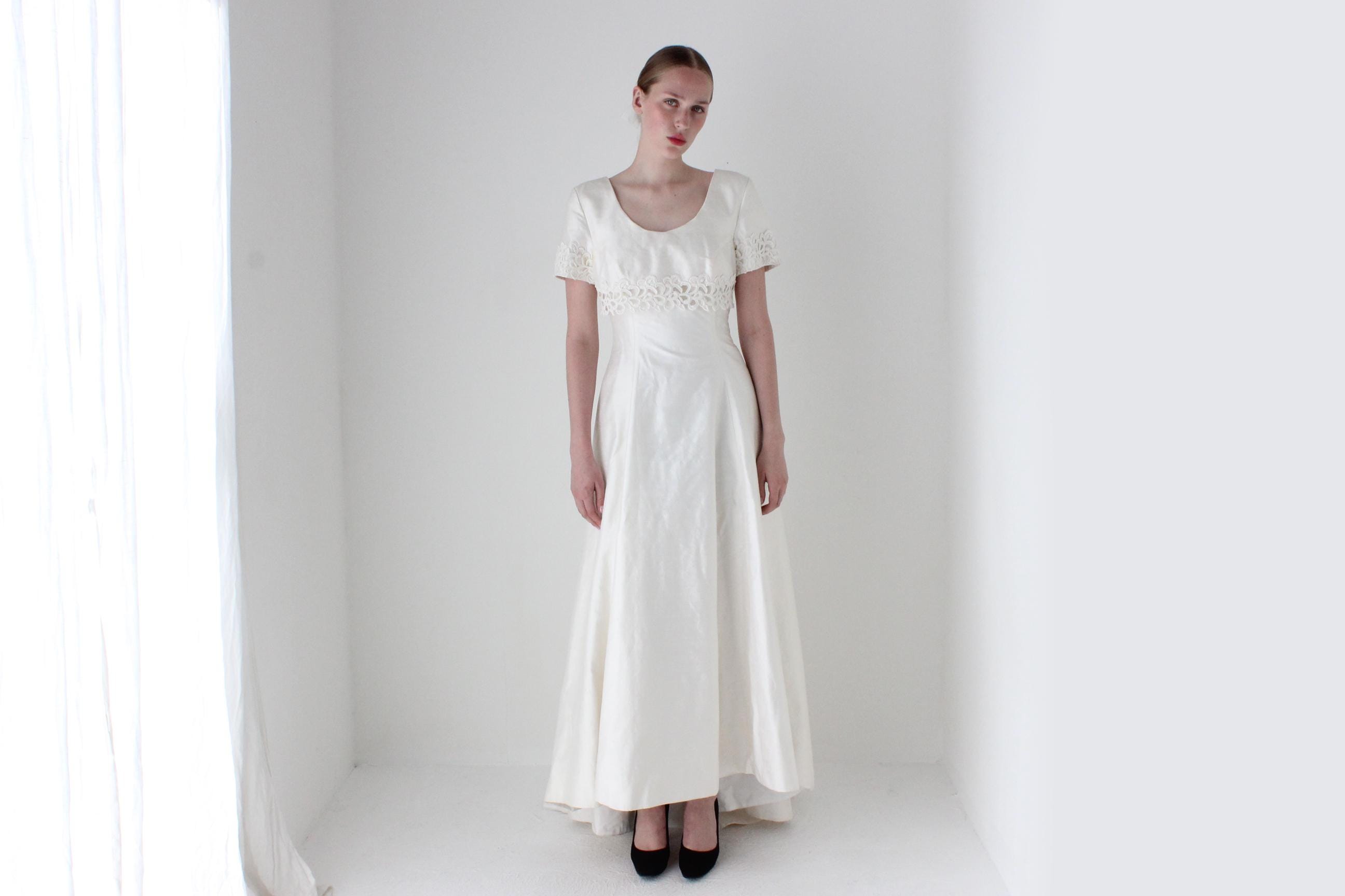 1980s Raw Silk Empire Waist Short Sleeve Wedding Gown w/ Train