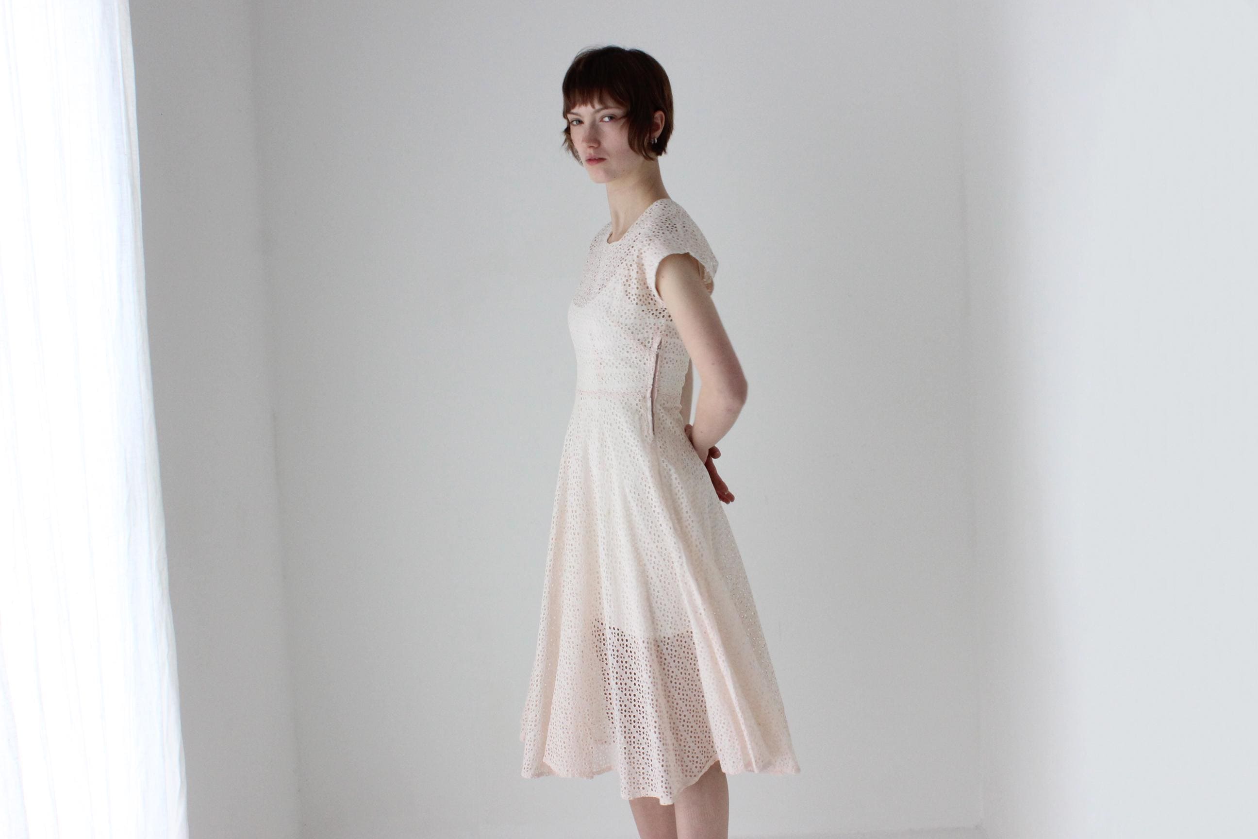 1950s Blush Pink Cotton Eyelet Dress