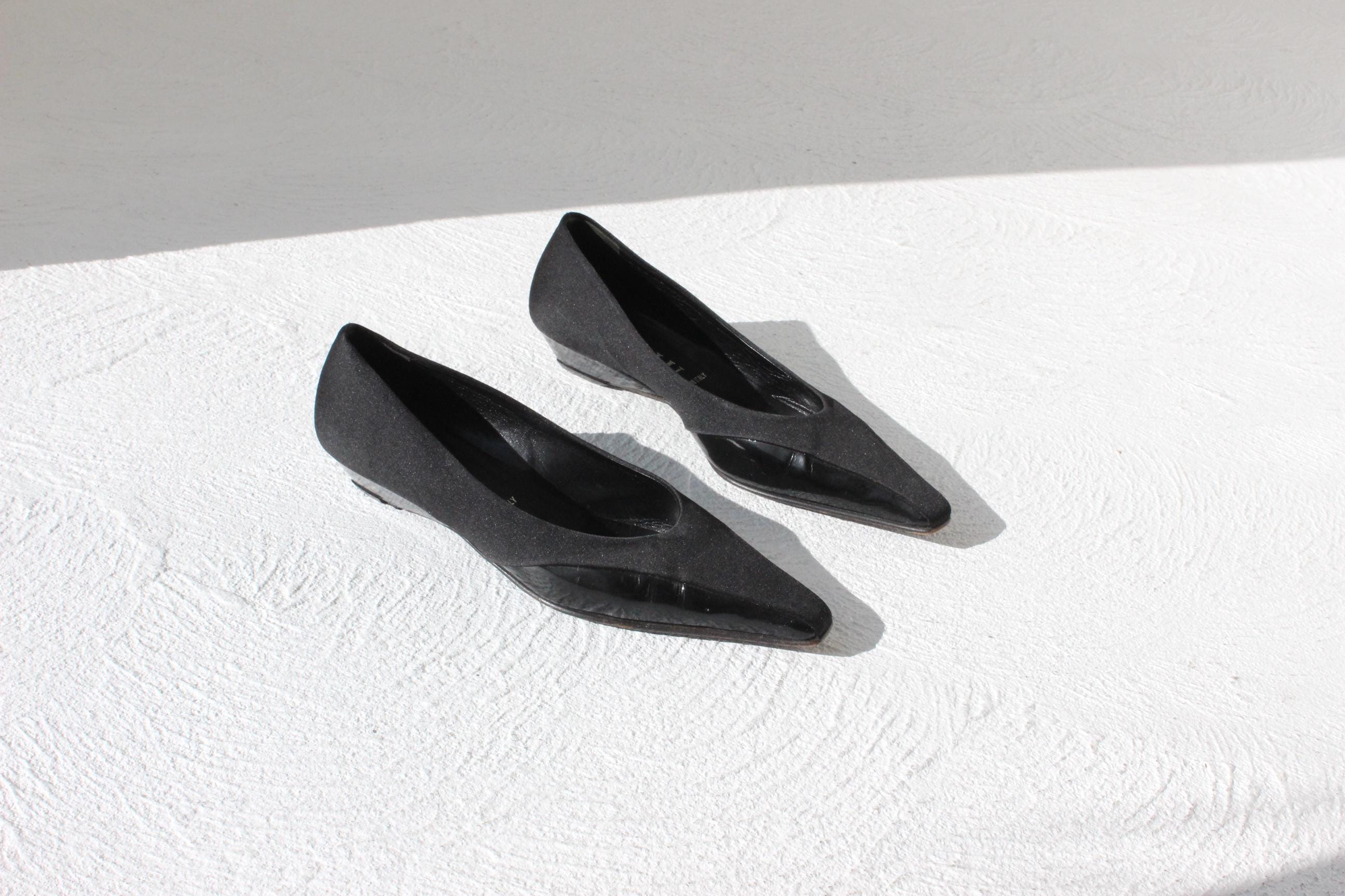 Futuristic Y2K Italian Designer Loriblu Pointed Toe Low Wedge Flats ~ Euro 38