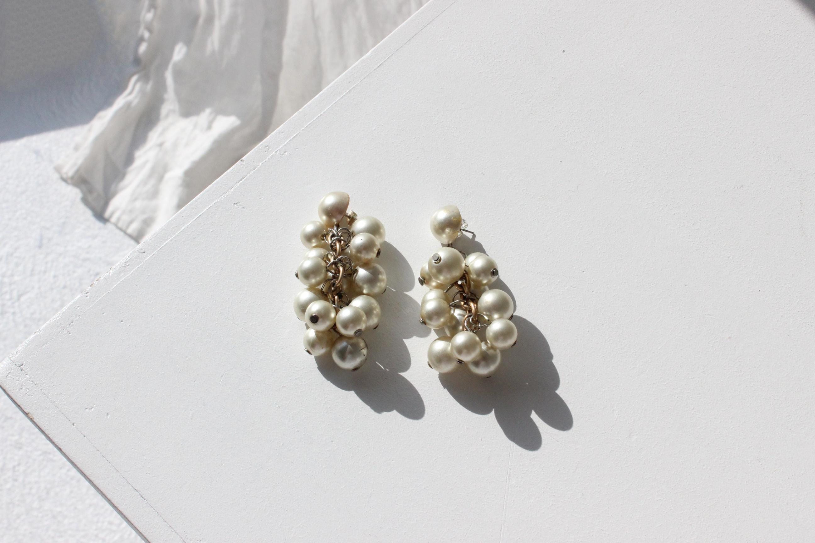 90s Cascading Champagne Pearl Droplet Earrings