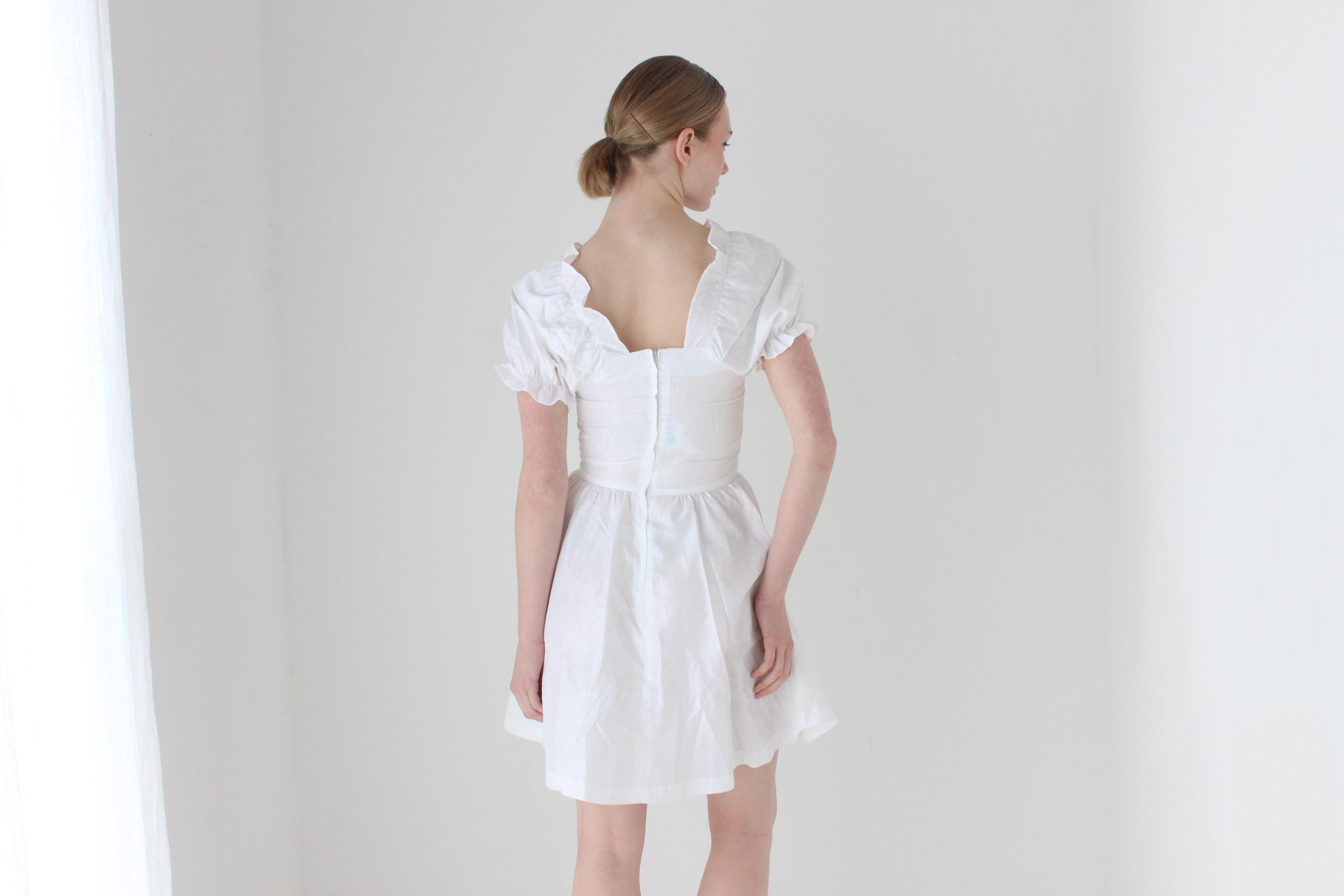 1980s Ivory Taffeta Puff & Ruffle Bridal Mini