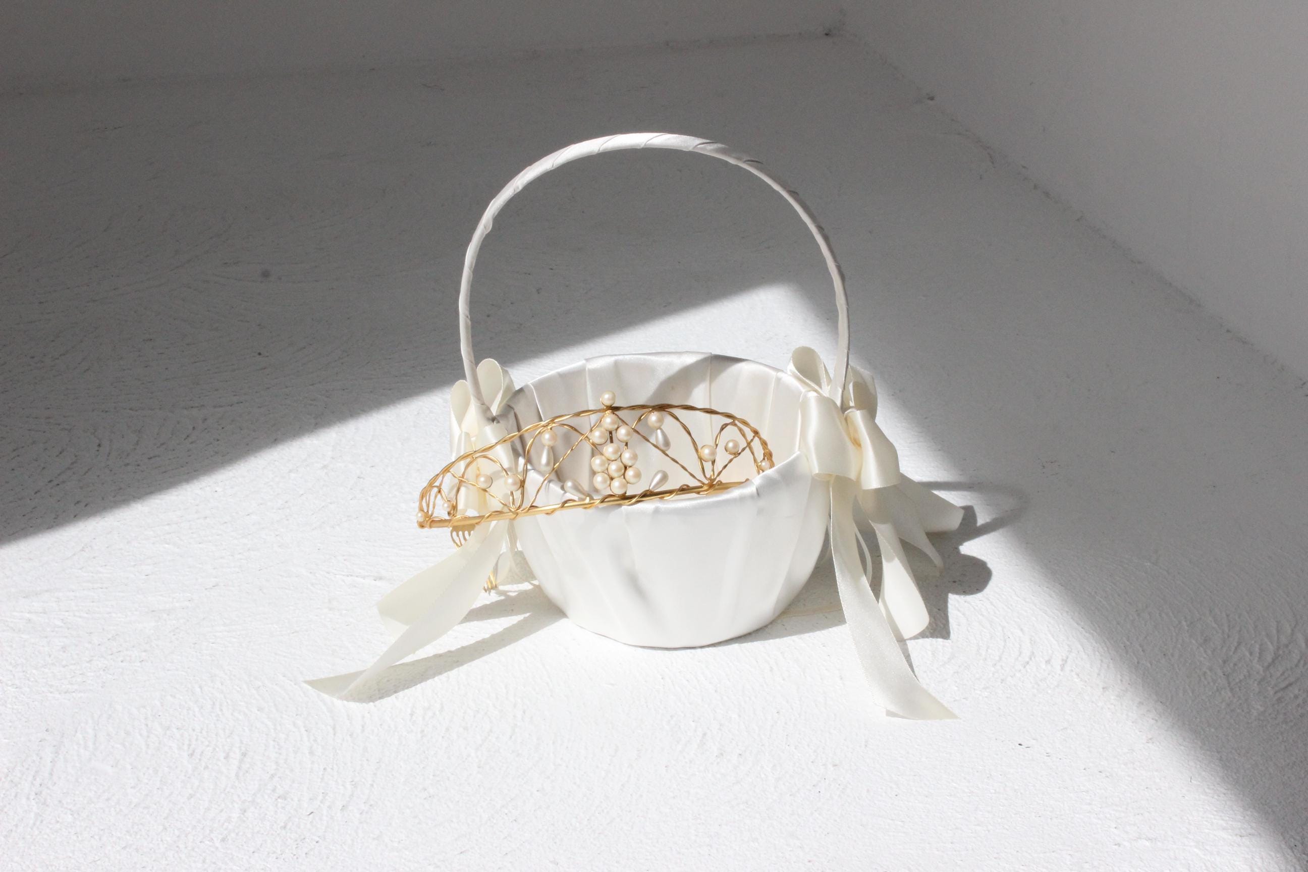 90s Ivory Satin Bridal Basket Bag w/ Bows