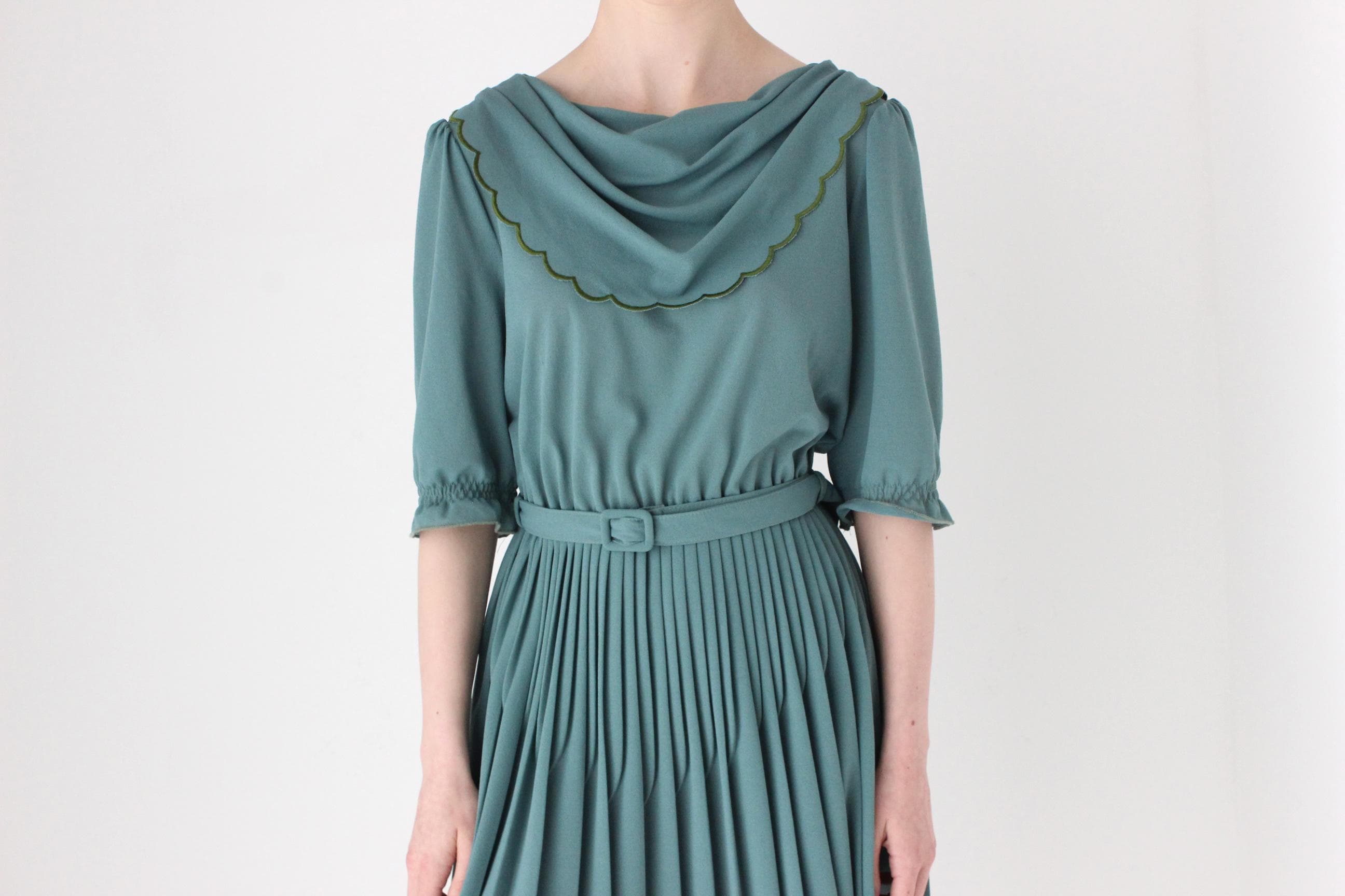 80s Teal Crepe Scalloped Collar Dress