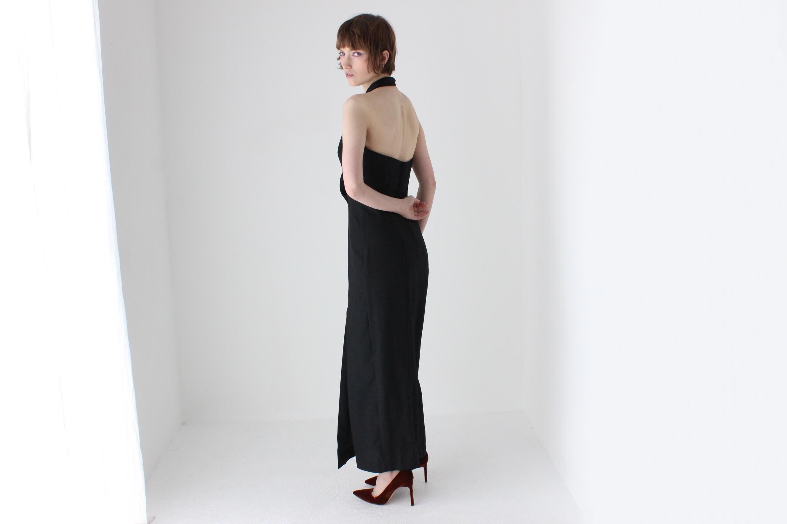 Elegant 80s Crepe Tuxedo Plunge Halter Neck Formal Gown