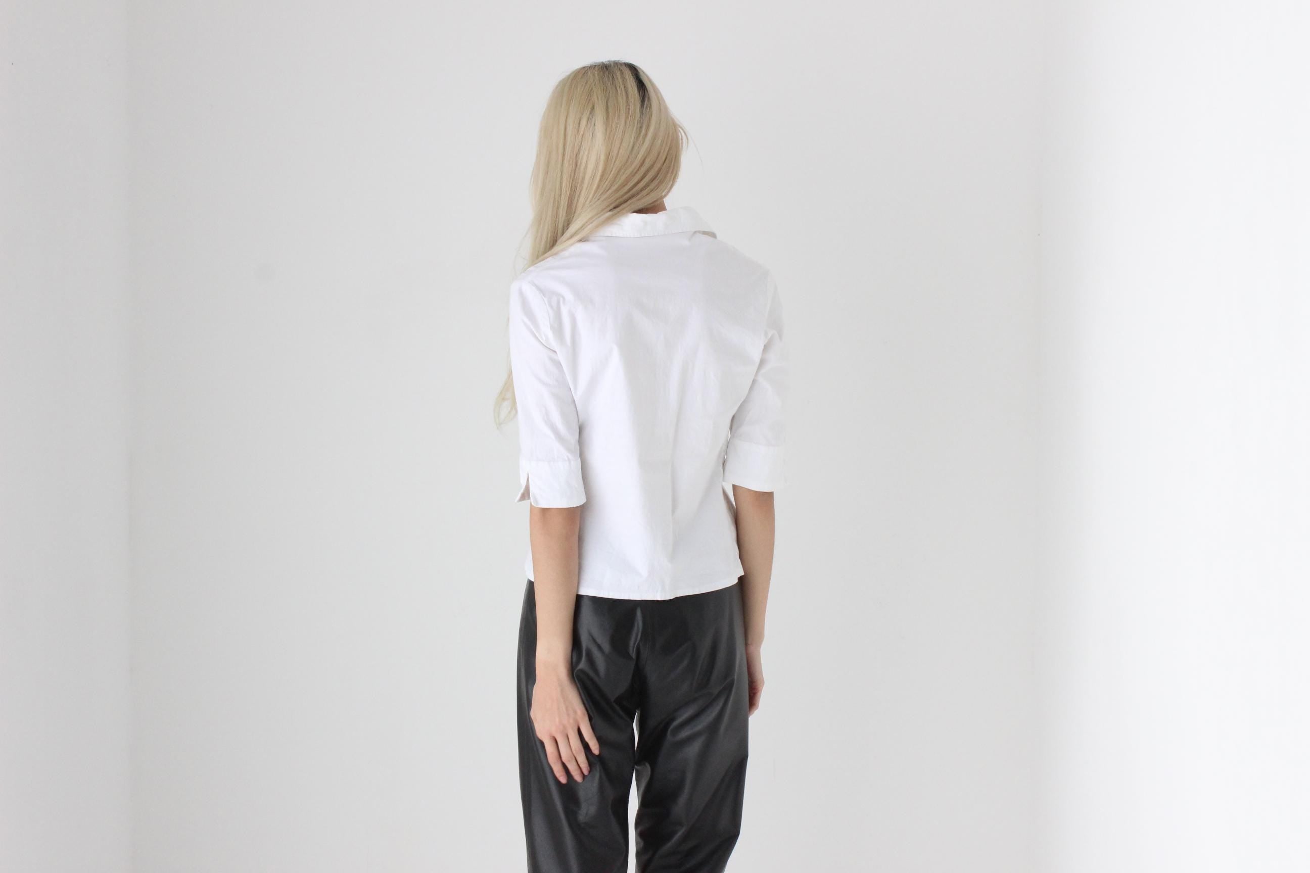 FUTURISM 90s Perfect Fitted Collared Shirt