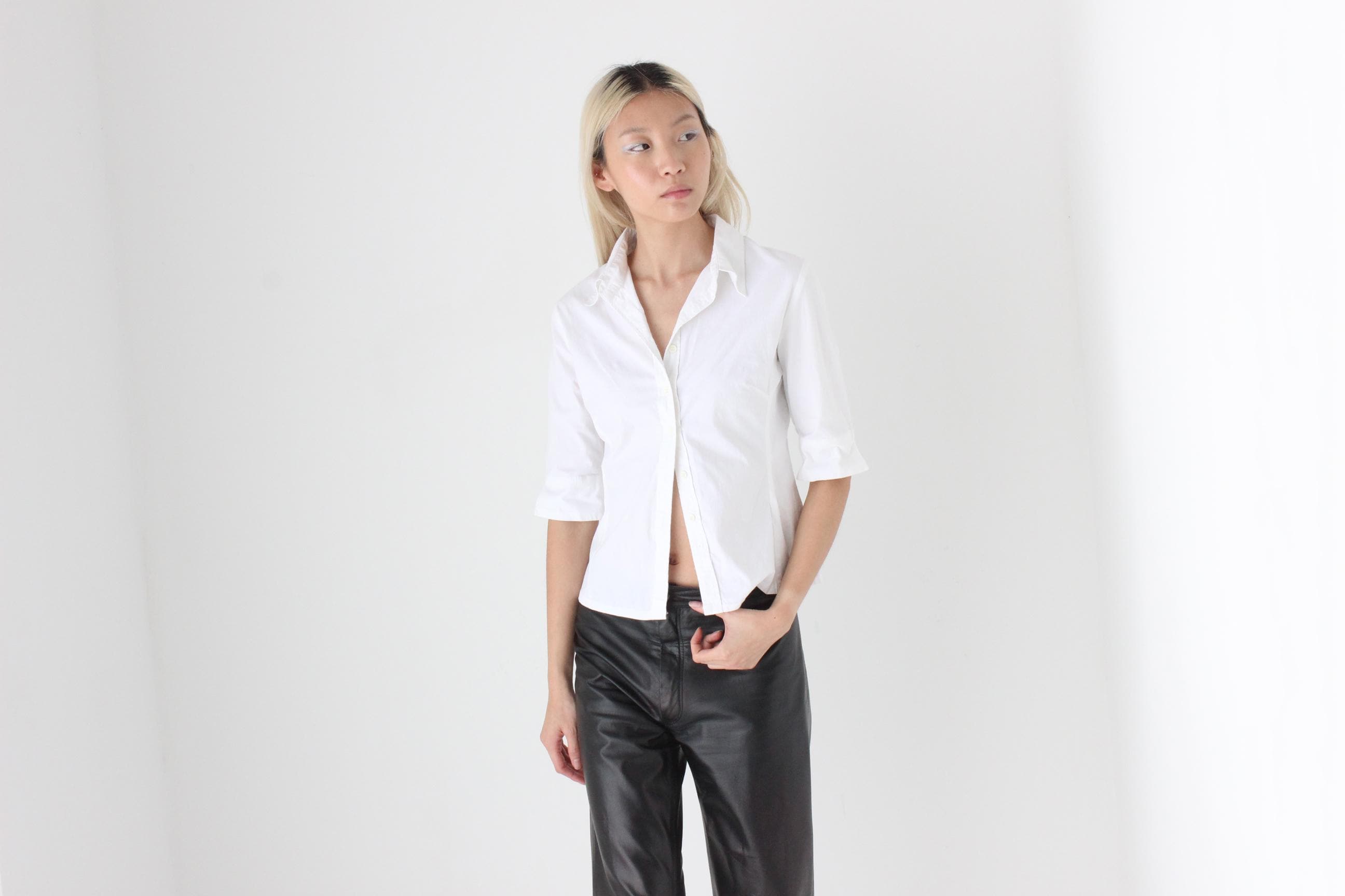FUTURISM 90s Perfect Fitted Collared Shirt