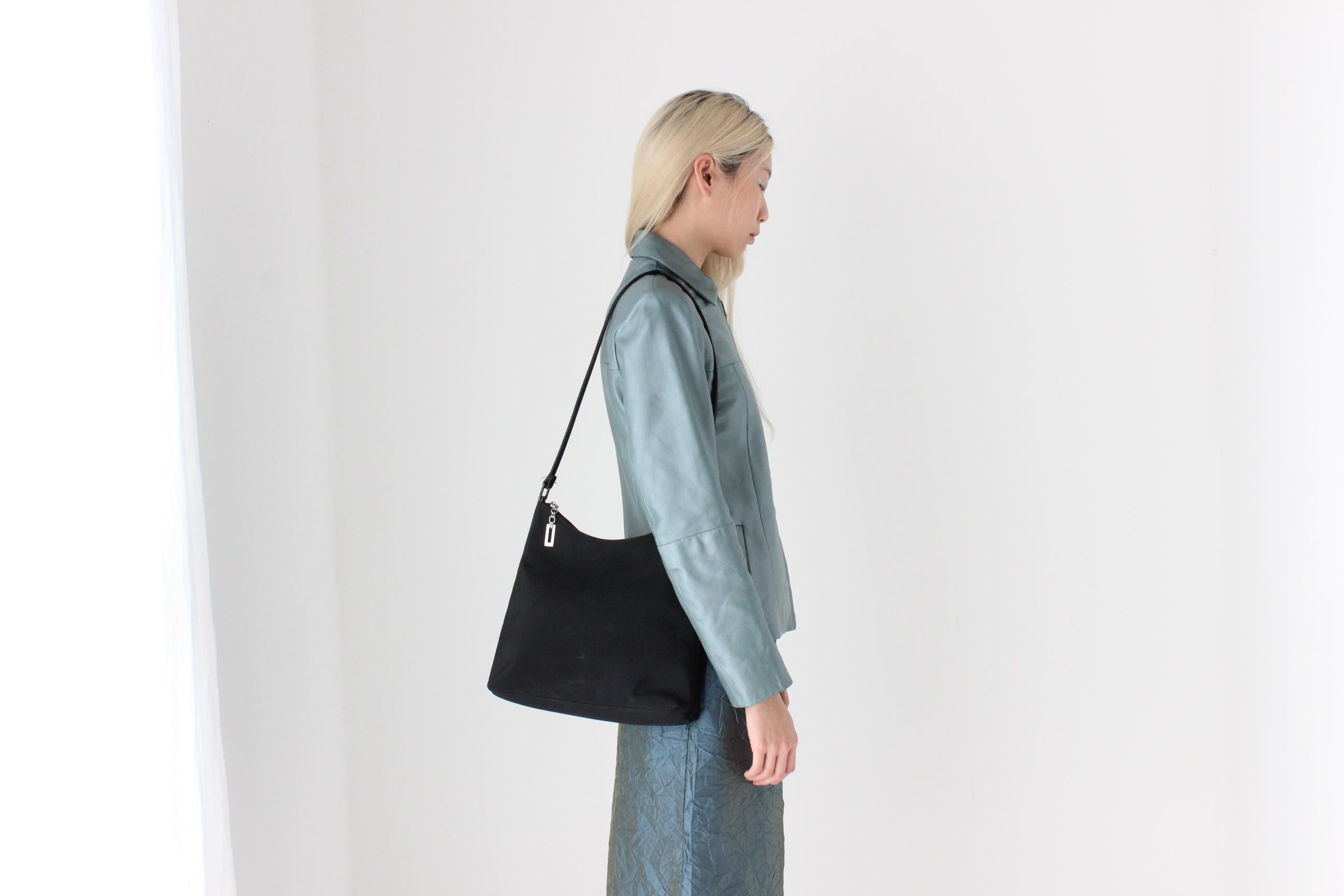 FUTURISM 90s Mid-Size Nylon Over Shoulder Bag / Handbag