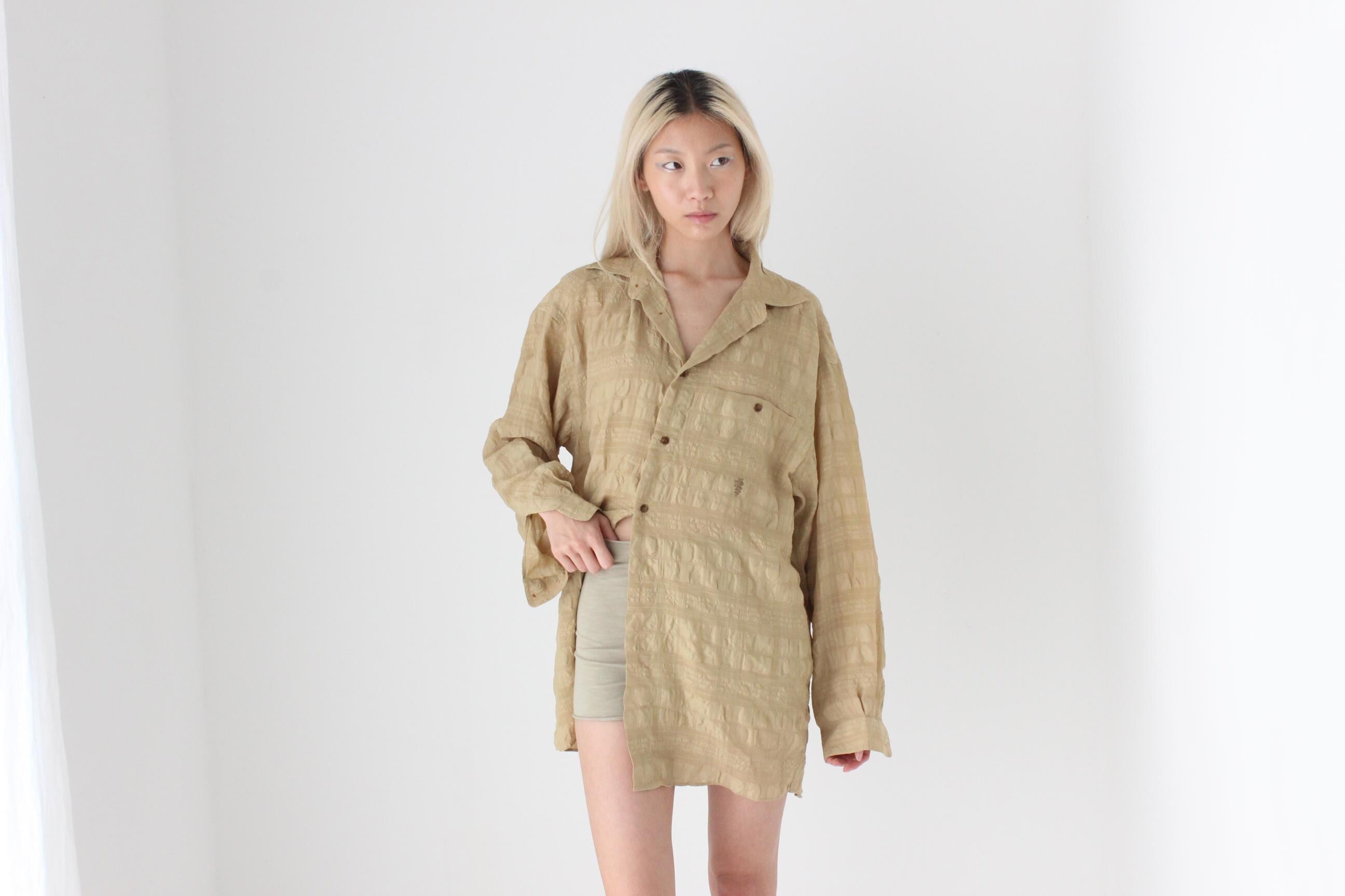 FUTURISM 90s XXL Textural Button Up