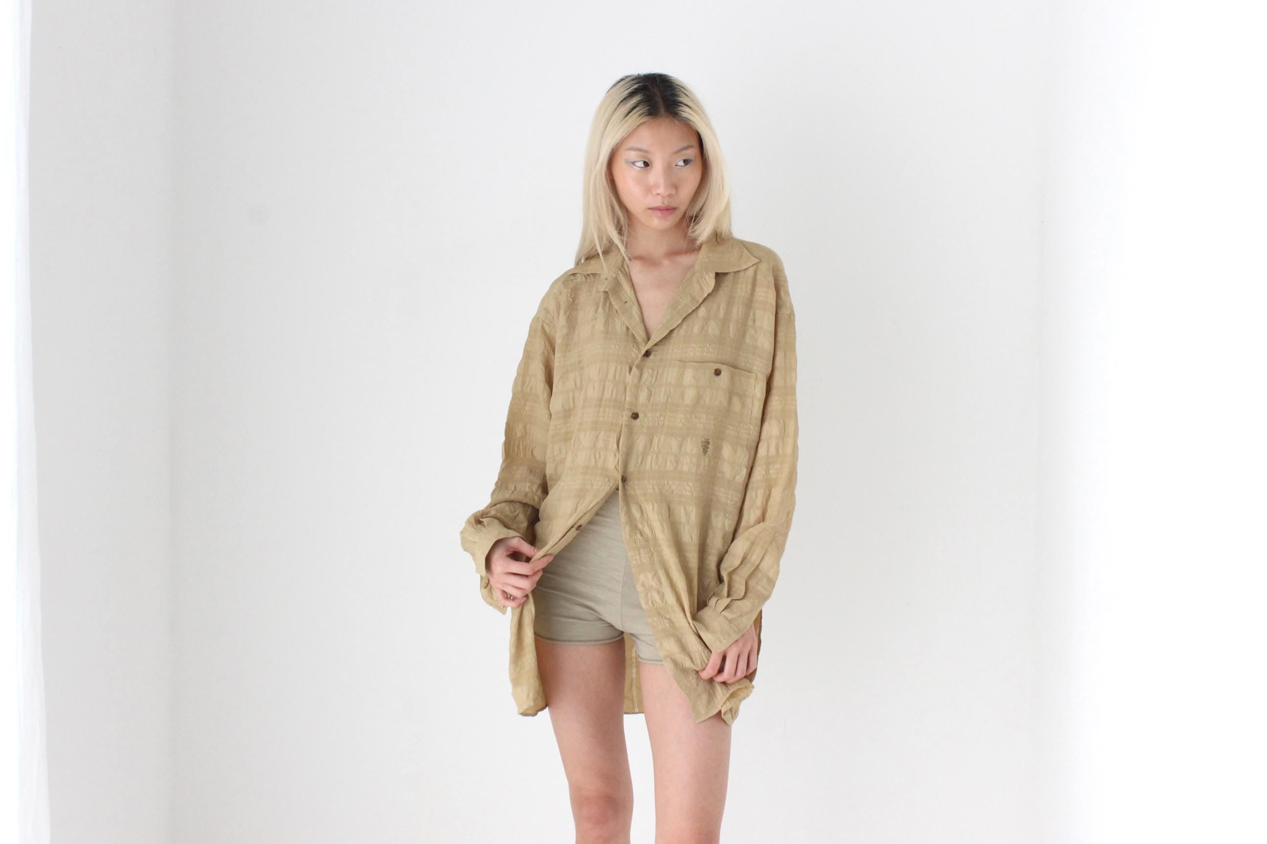 FUTURISM 90s XXL Textural Button Up