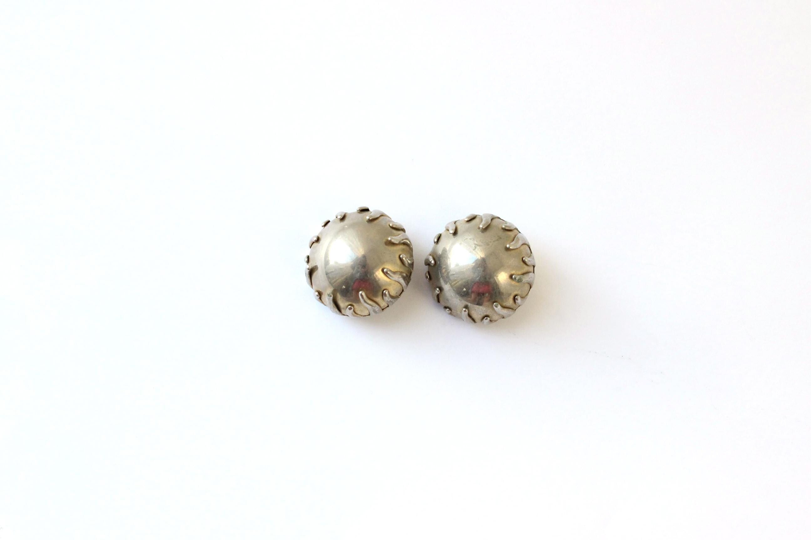 FUTURISM 80s Chrome Melty Sun Clip On Earrings