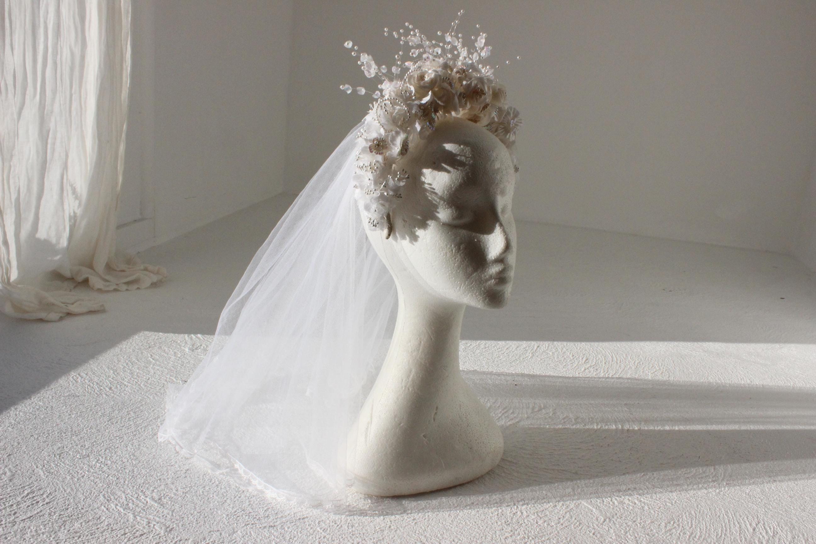 80s Bridal Crown w/ Trailing Tulle Veil