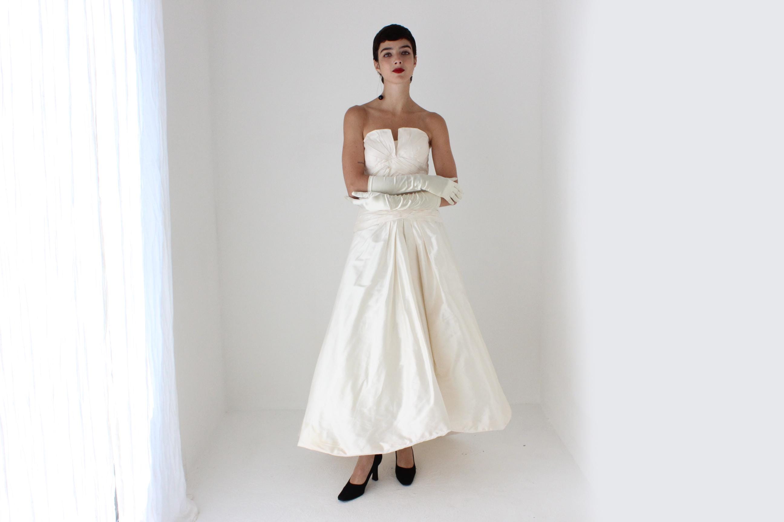 2000s Customised Silk Taffeta Strapless Drop Waist / Bubble Hem Gown